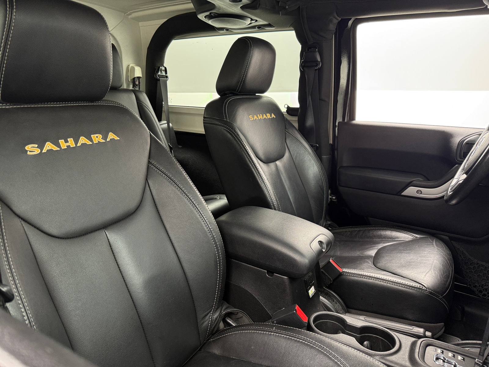Thumbnail: 2014 Jeep Wrangler - 2