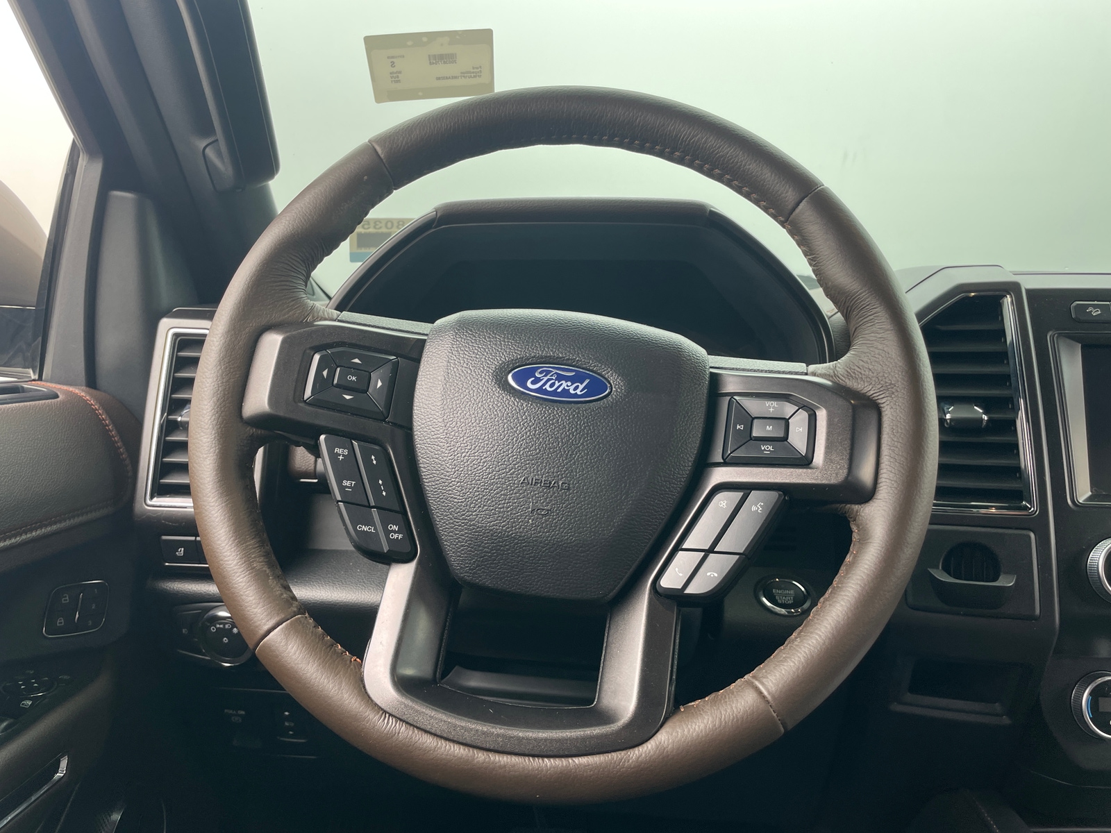 Thumbnail: 2021 Ford Expedition - 4