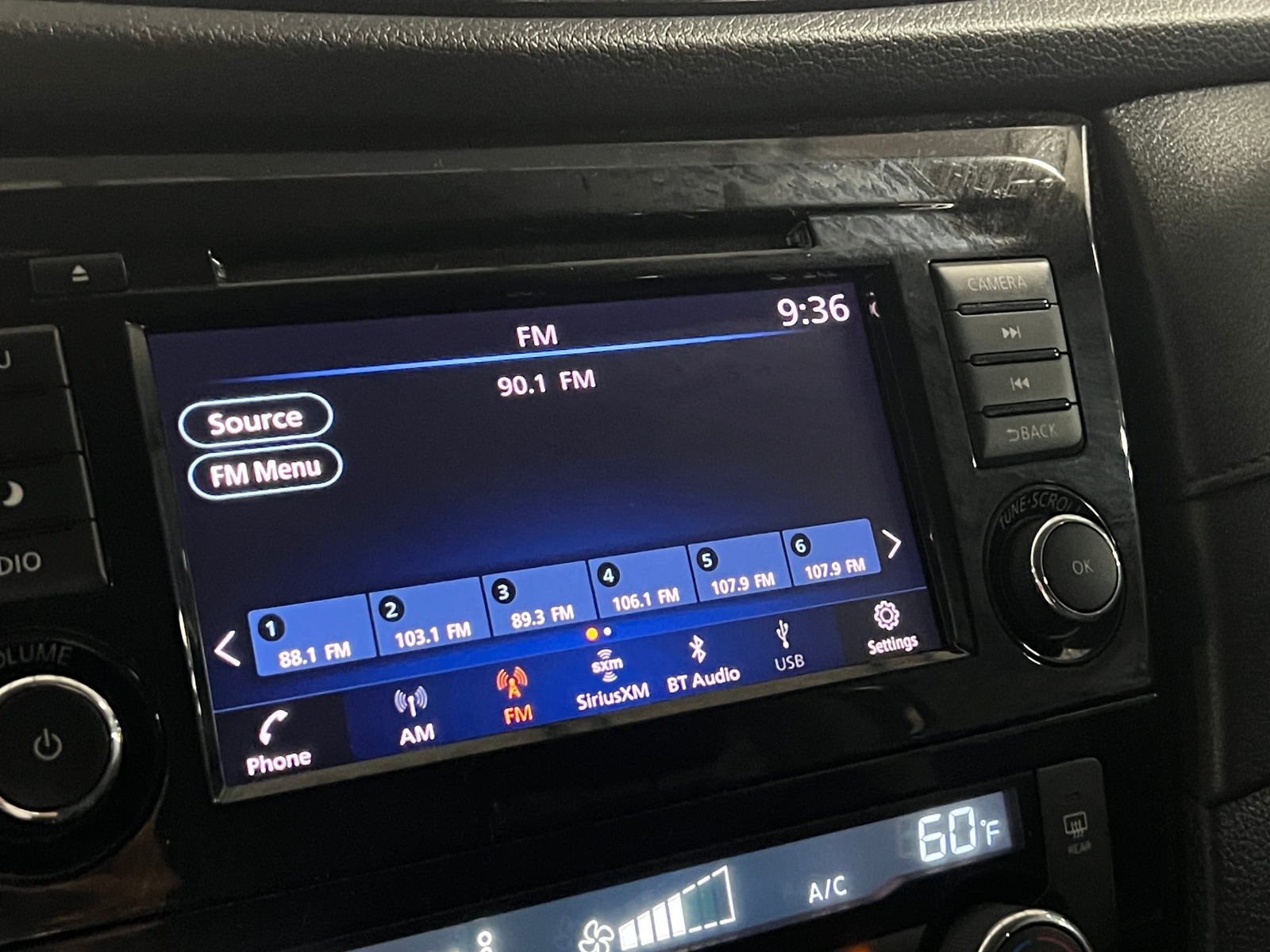 Thumbnail: 2018 Nissan Rogue - 4