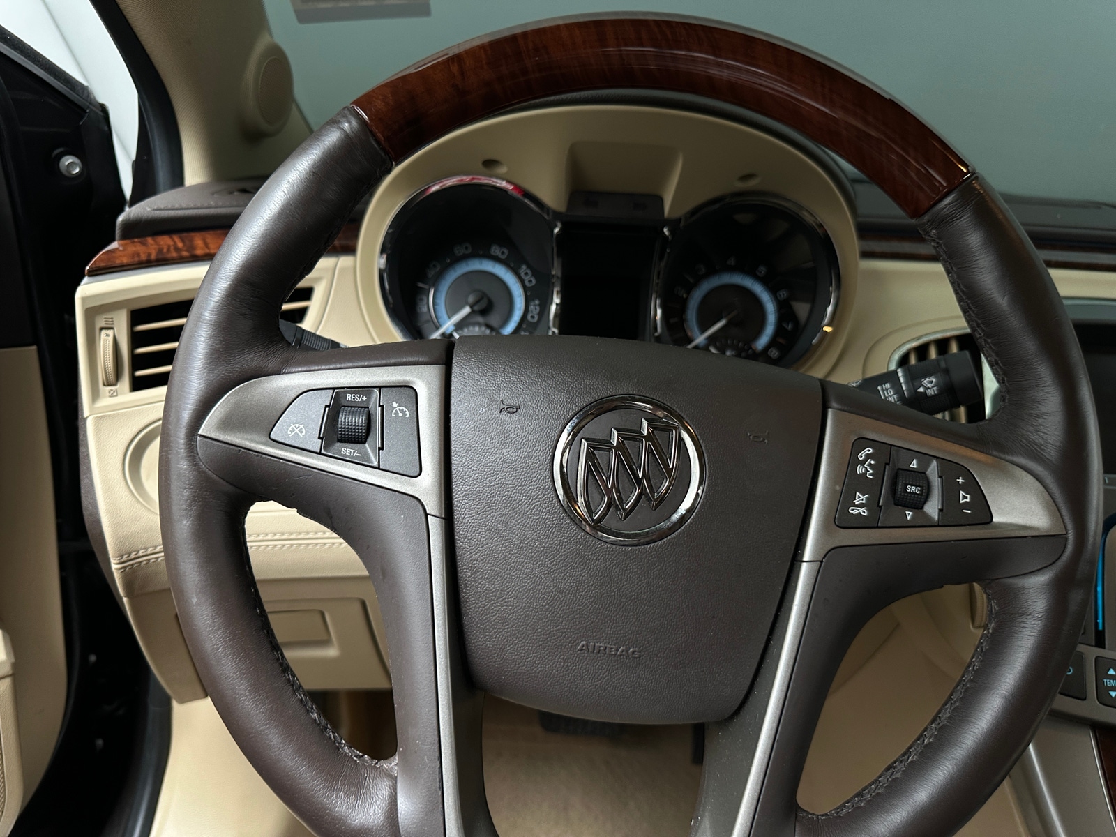 Thumbnail: 2013 Buick LaCrosse - 4