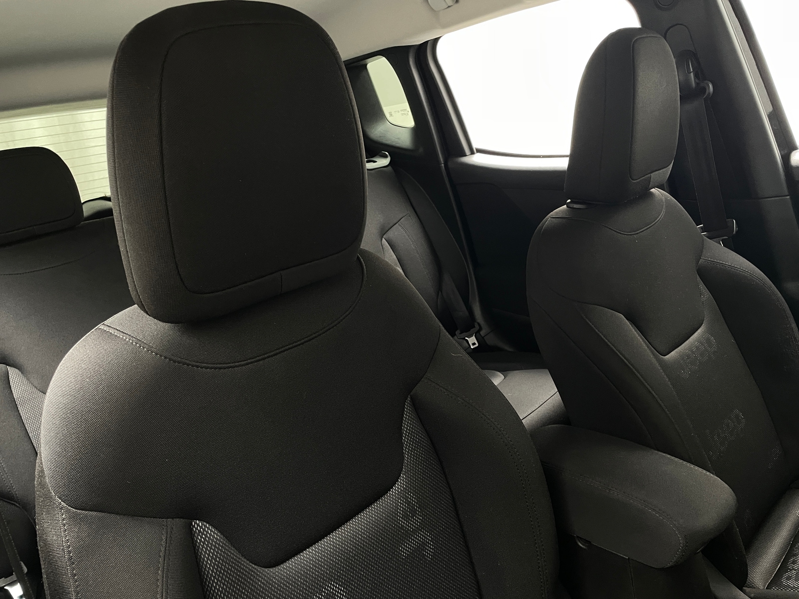 Thumbnail: 2017 Jeep Renegade - 2