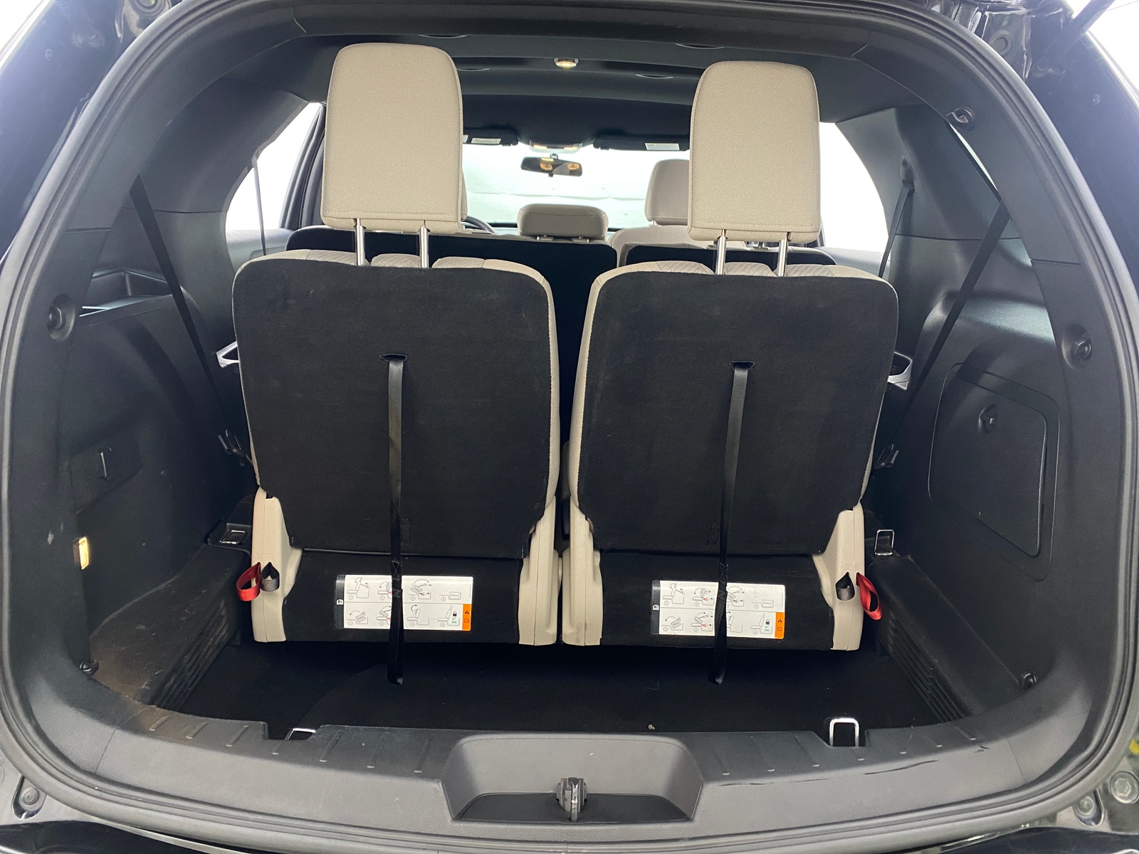 Thumbnail: 2019 Ford Explorer - 7