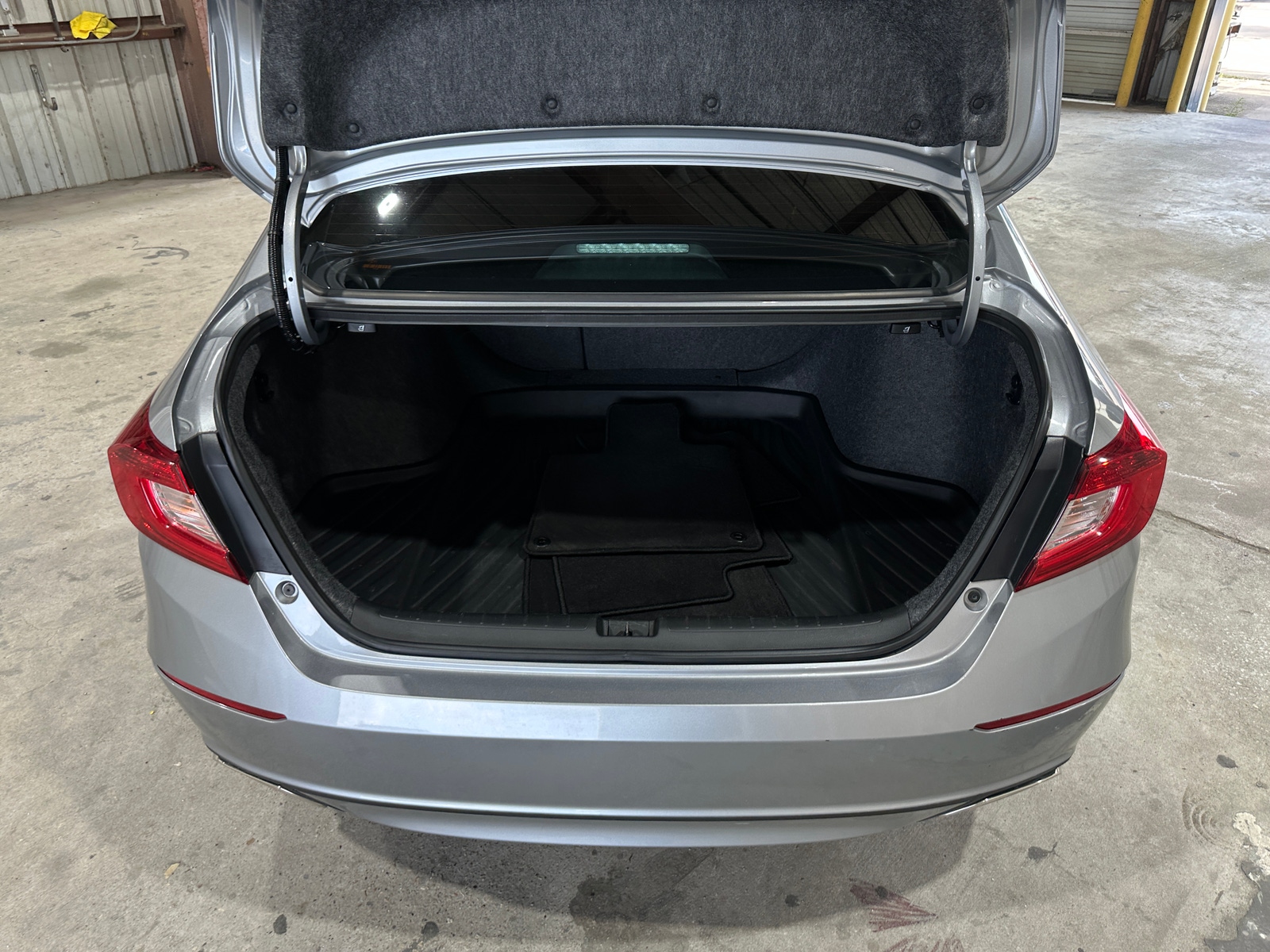 Thumbnail: 2019 Honda Accord - 7