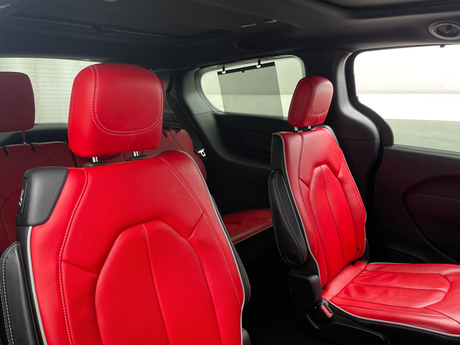 Thumbnail: 2020 Chrysler Pacifica - 5