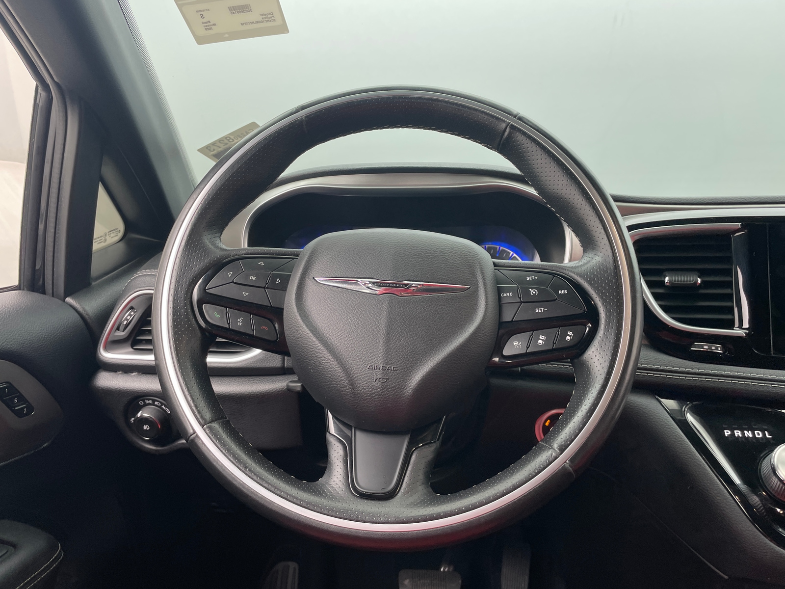 Thumbnail: 2020 Chrysler Pacifica - 4