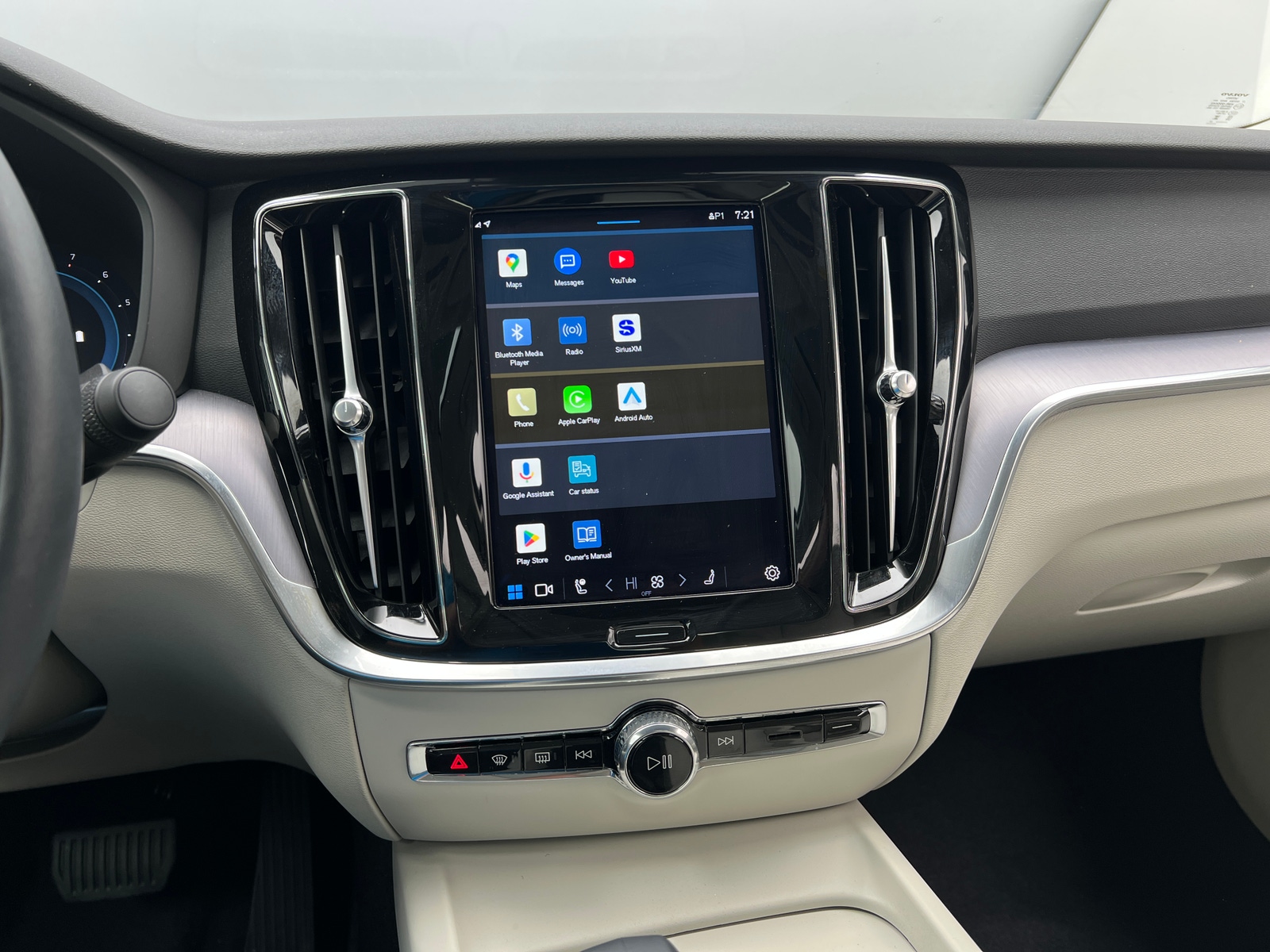 Thumbnail: 2024 Volvo S60 - 4