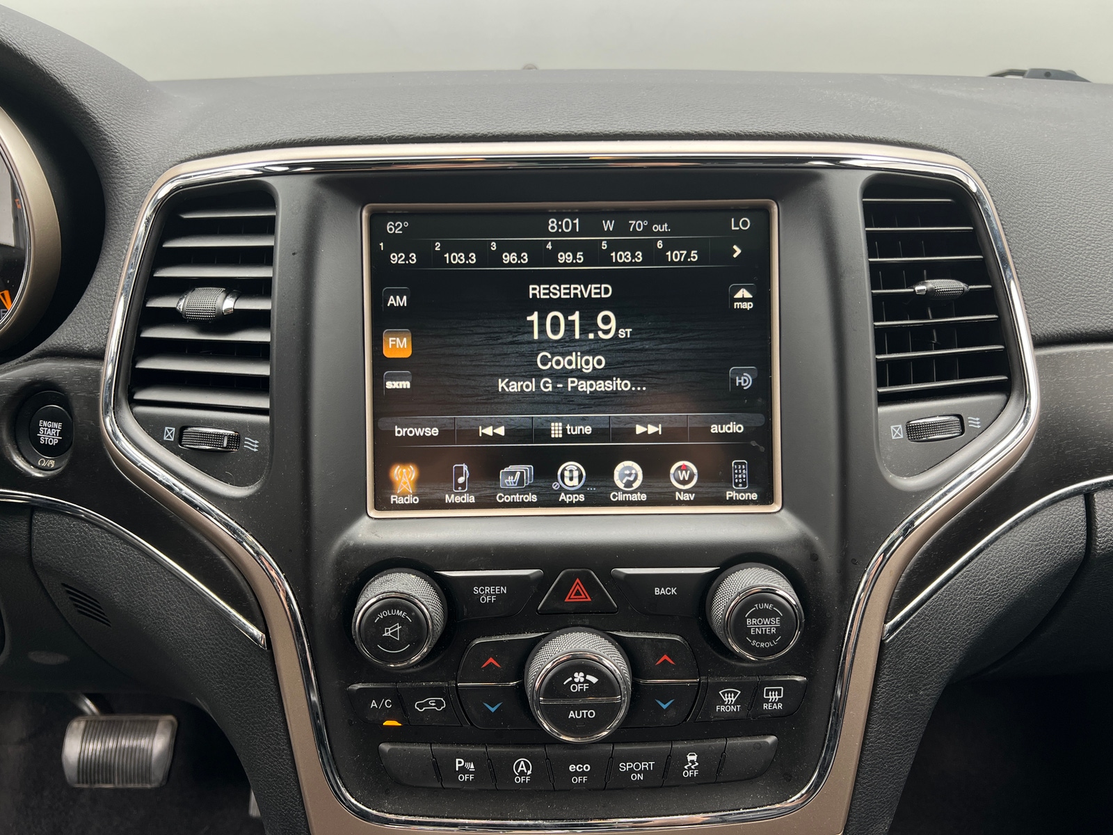 Thumbnail: 2016 Jeep Grand Cherokee - 3