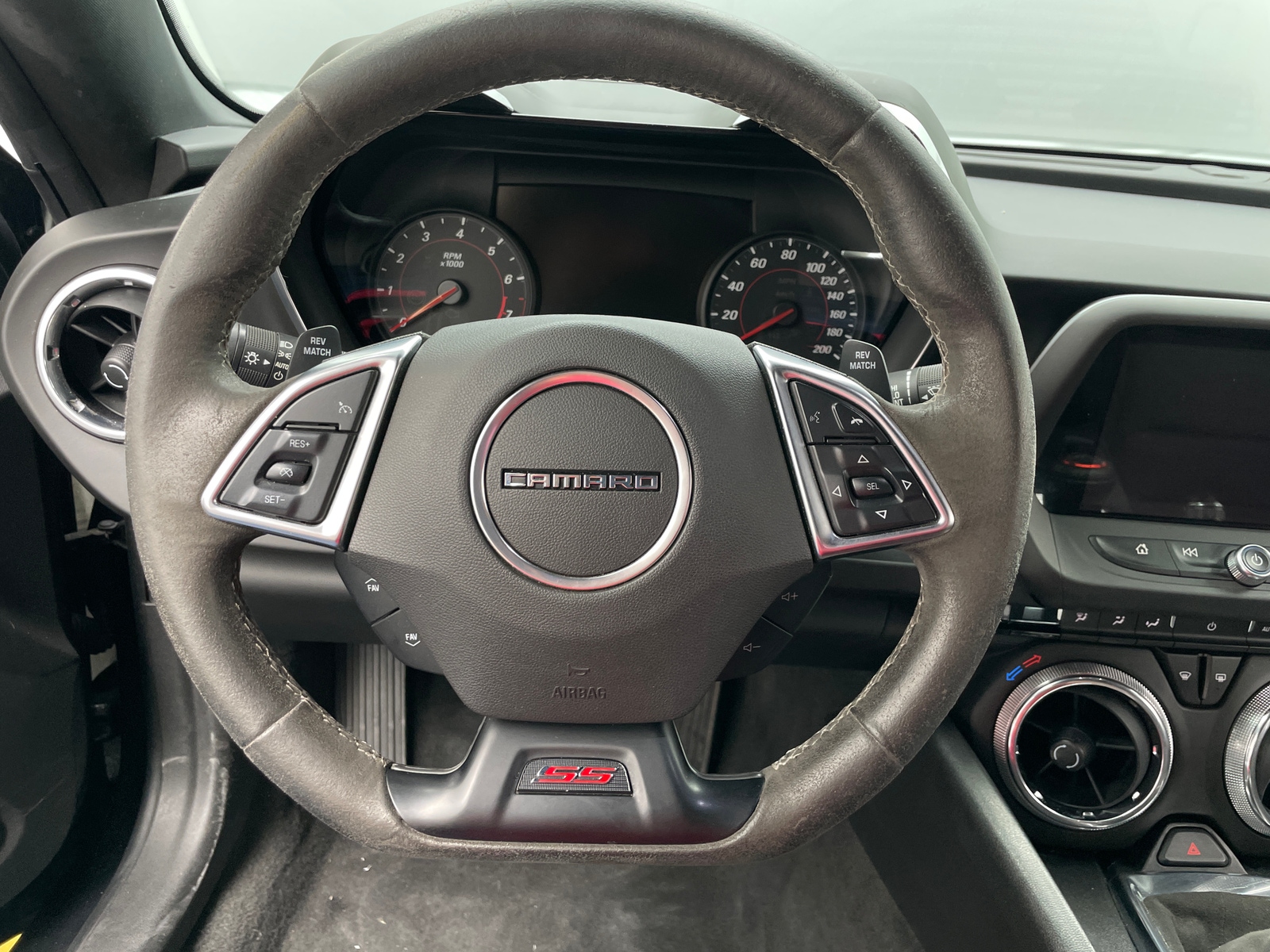 Thumbnail: 2018 Chevrolet Camaro - 4