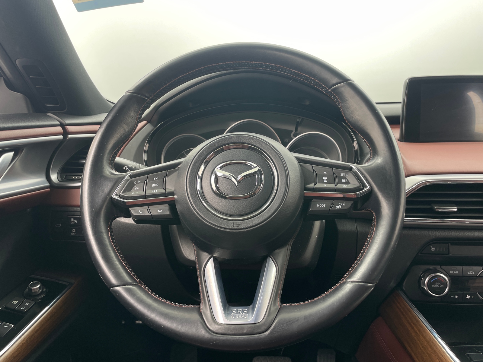 Thumbnail: 2017 Mazda CX-9 - 4