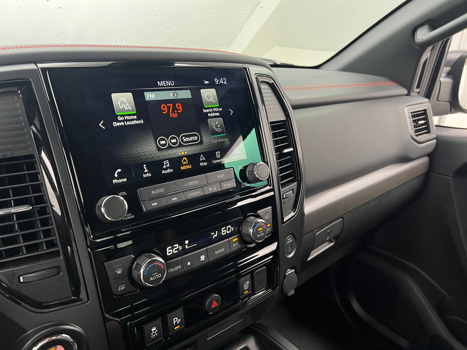 Thumbnail: 2024 Nissan Titan - 3
