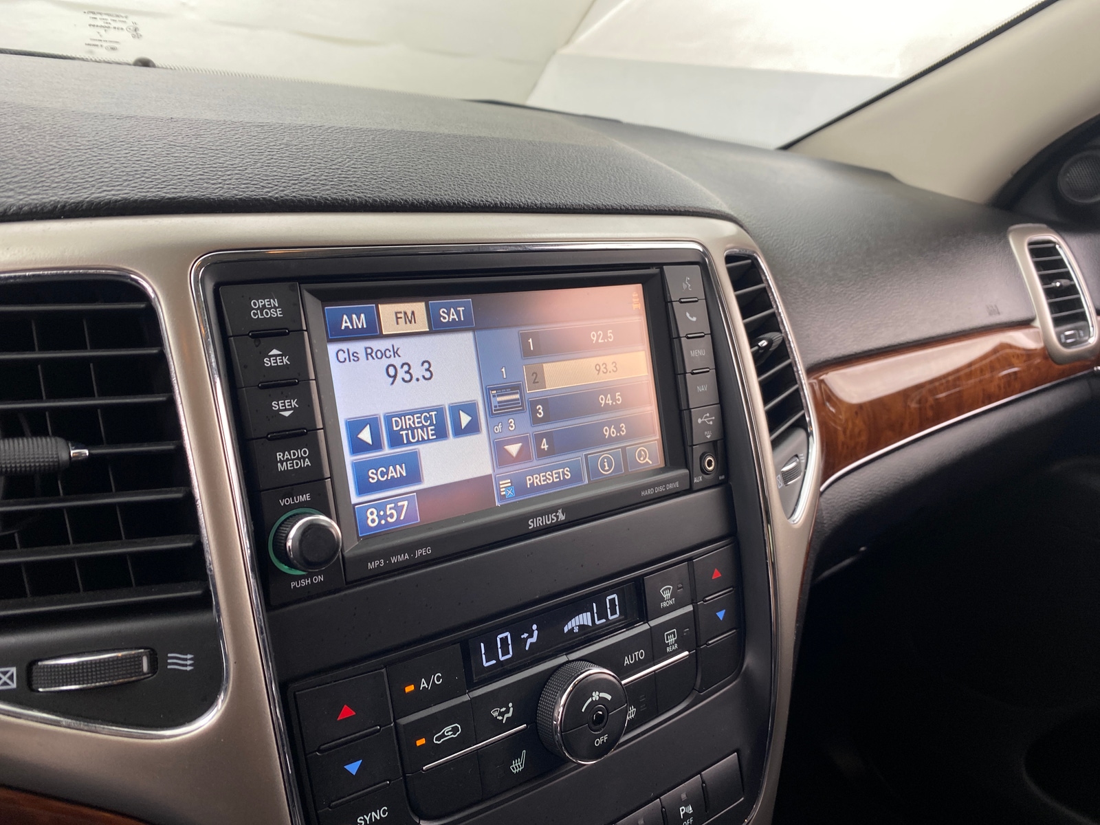 Thumbnail: 2013 Jeep Grand Cherokee - 3