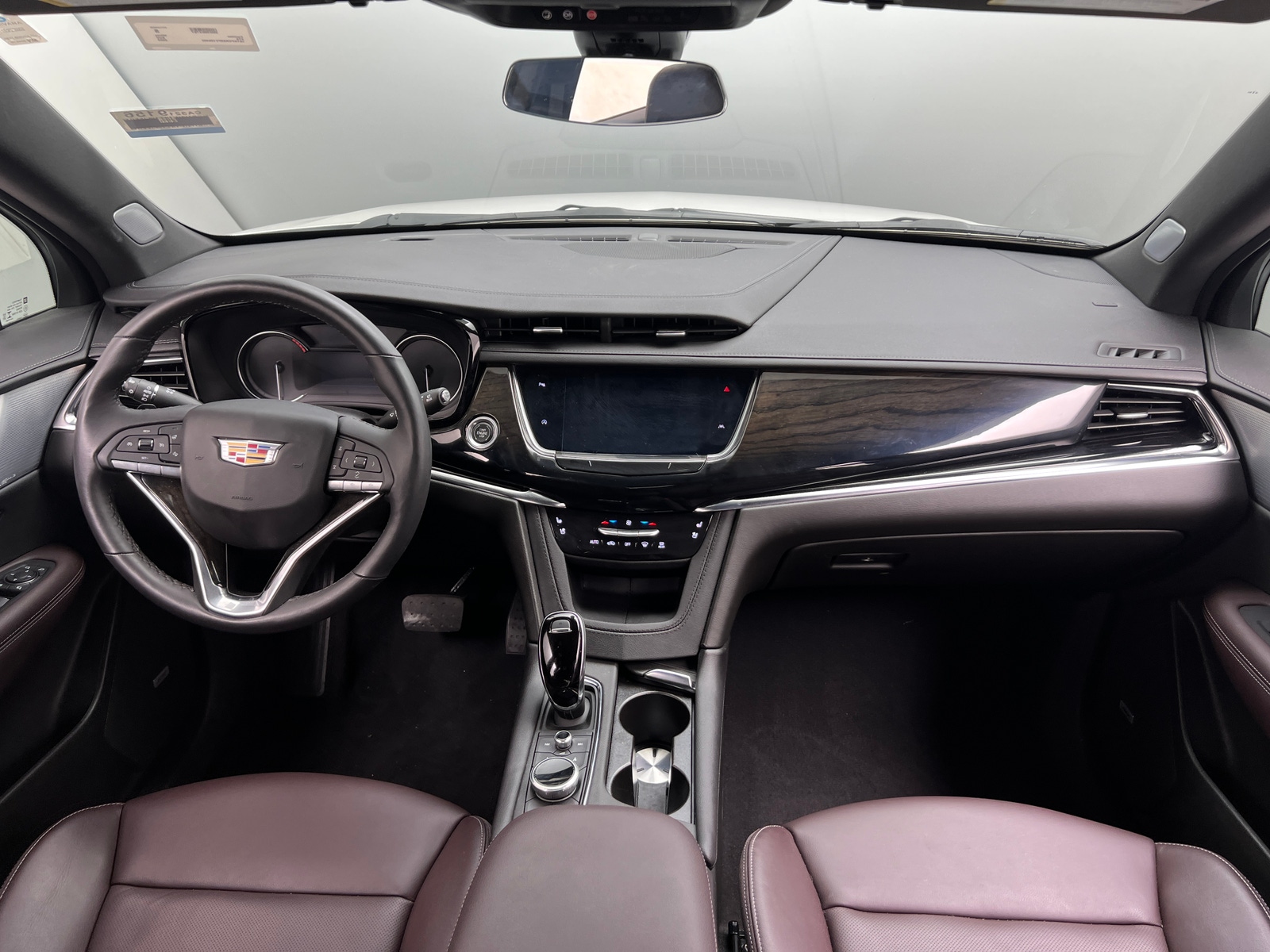 Thumbnail: 2023 Cadillac XT6 - 2