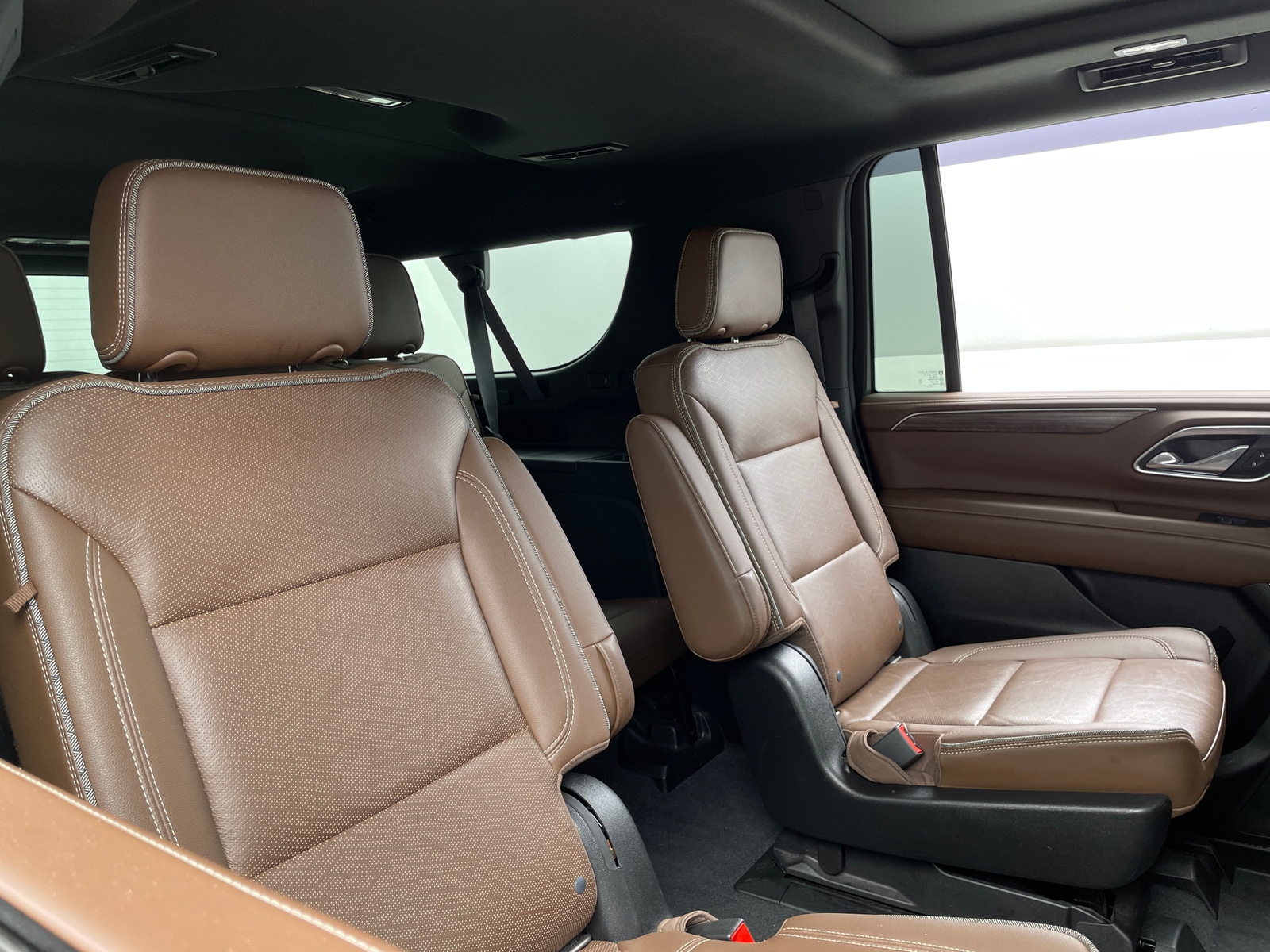Thumbnail: 2021 Chevrolet Suburban - 5