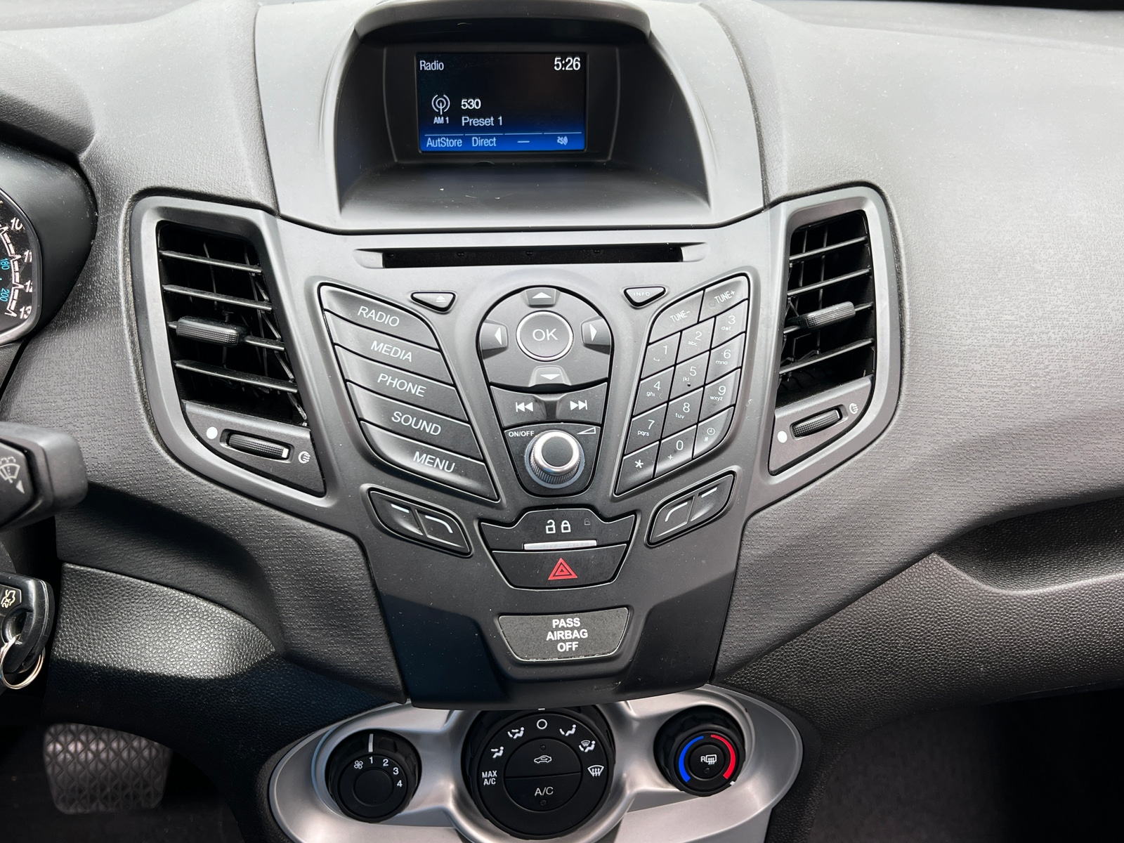 Thumbnail: 2019 Ford Fiesta - 4