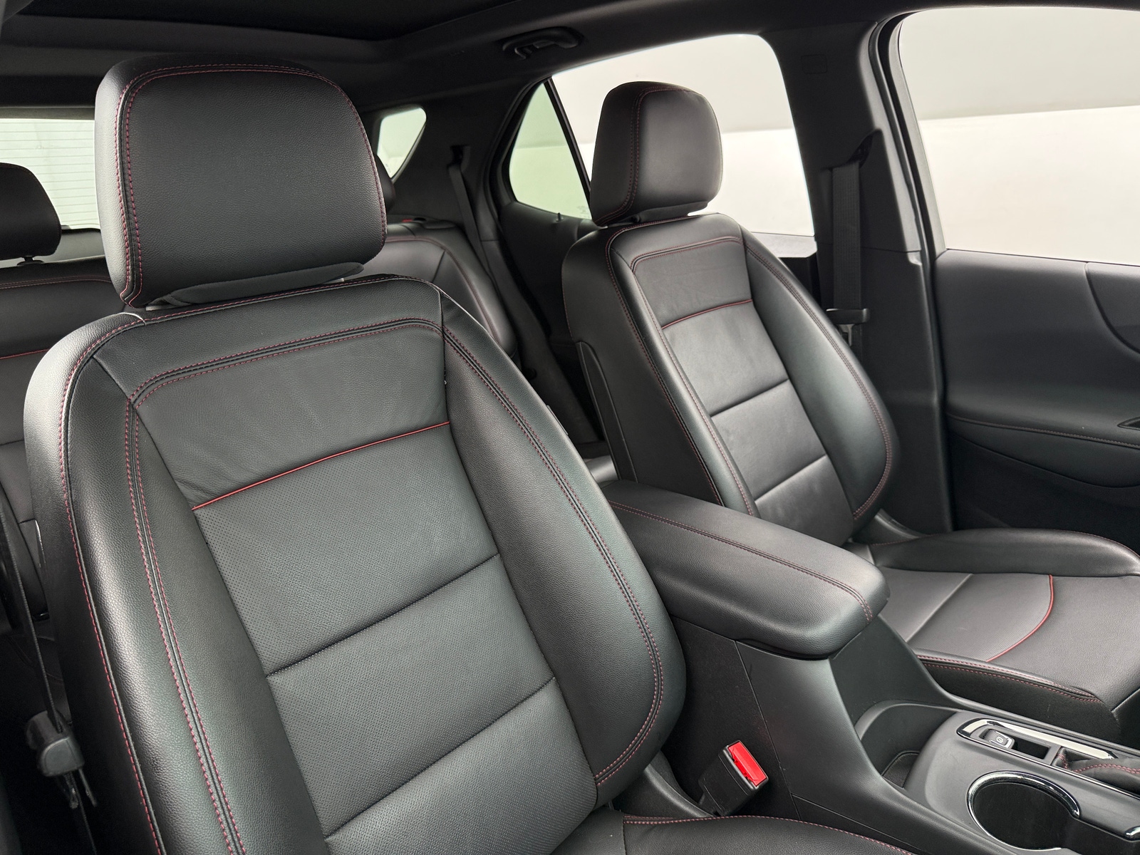Thumbnail: 2024 Chevrolet Equinox - 2