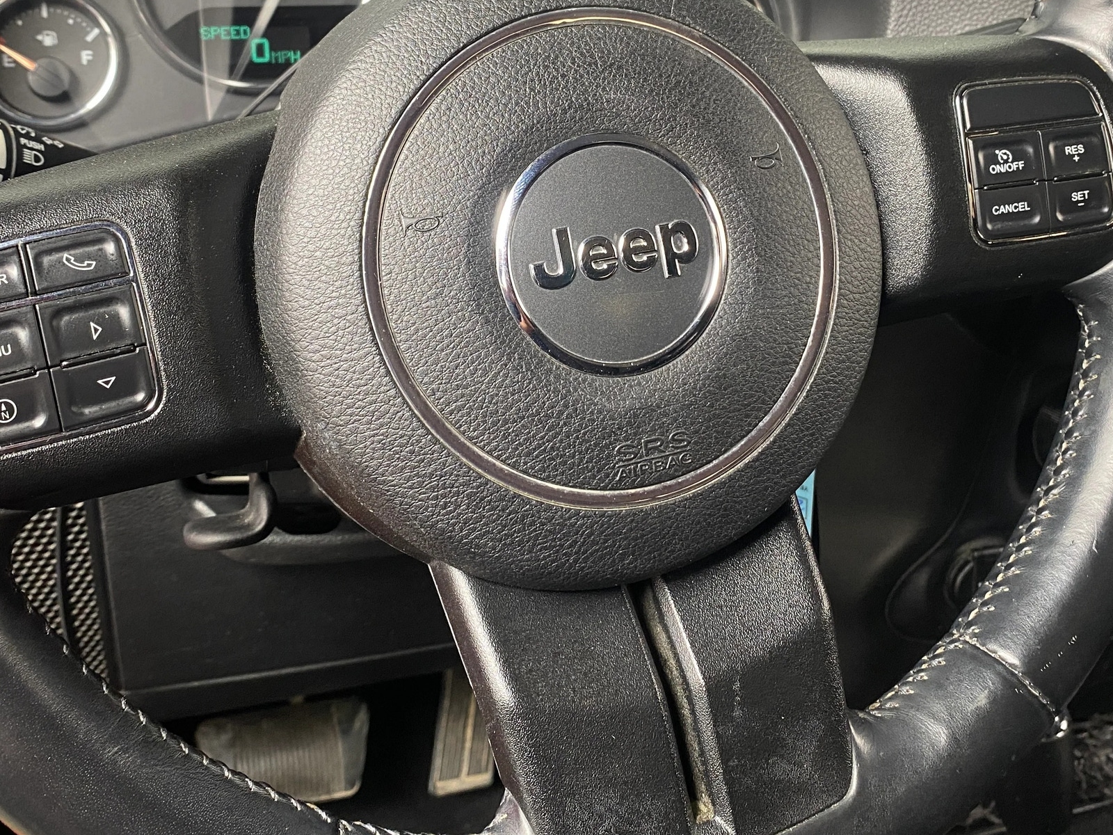 Thumbnail: 2015 Jeep Wrangler - 5