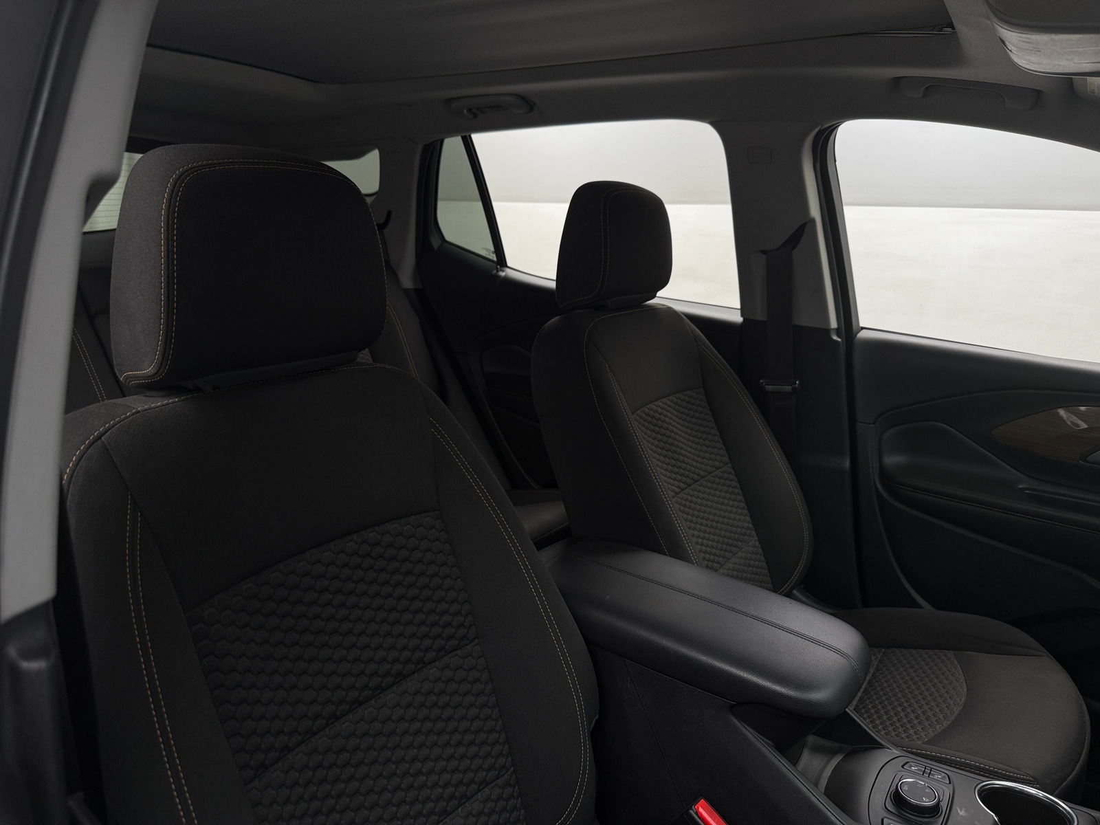 Thumbnail: 2018 GMC Terrain - 2