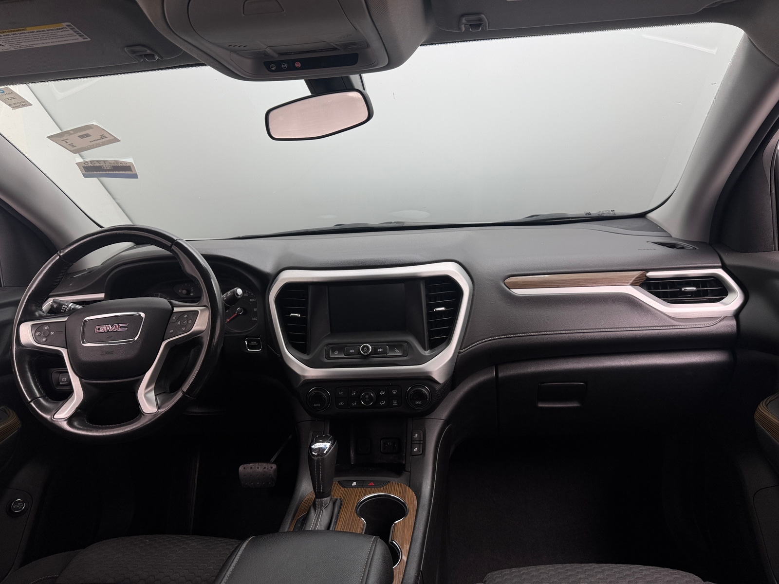 Thumbnail: 2019 GMC Acadia - 3