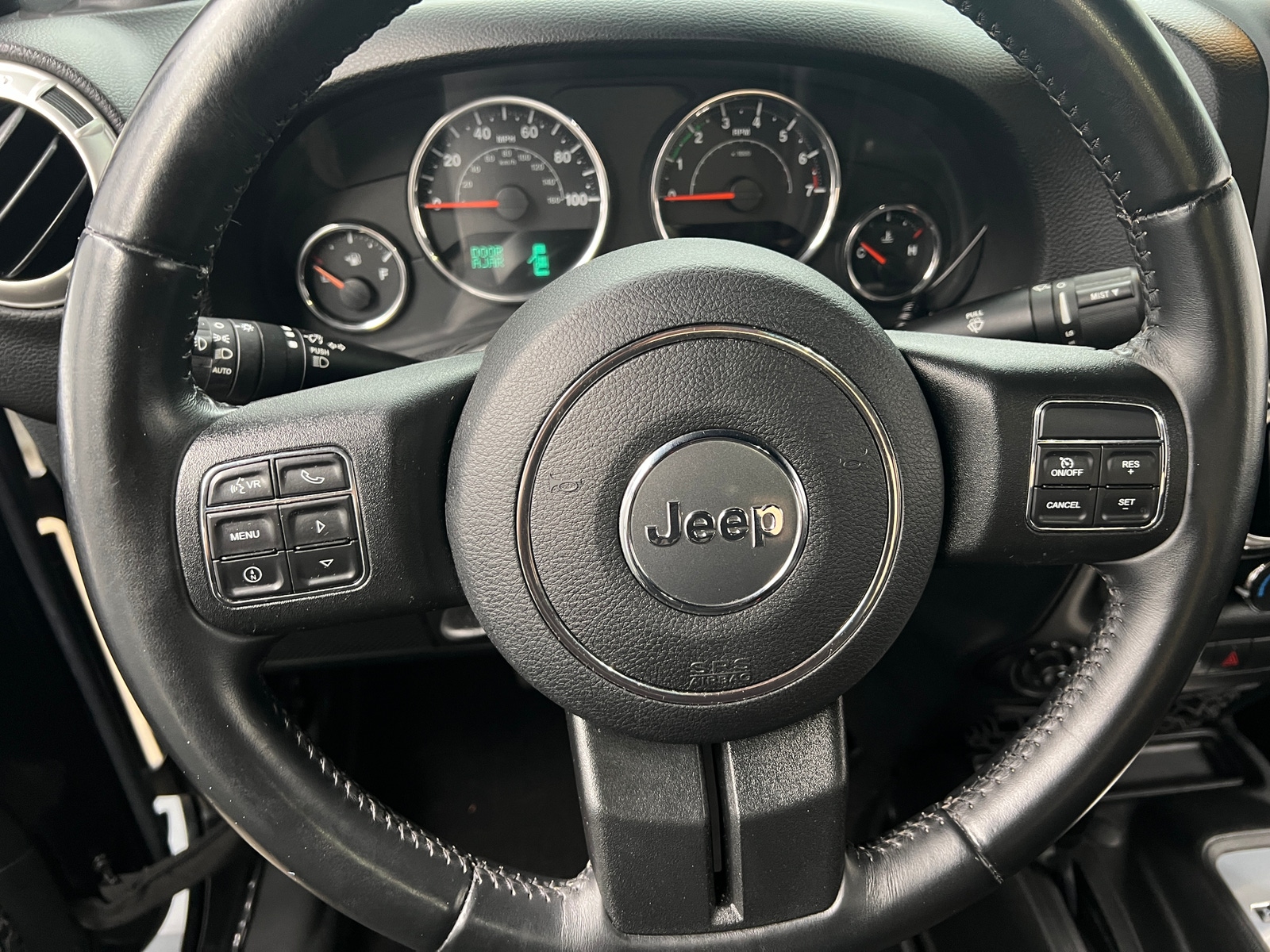 Thumbnail: 2017 Jeep Wrangler - 5