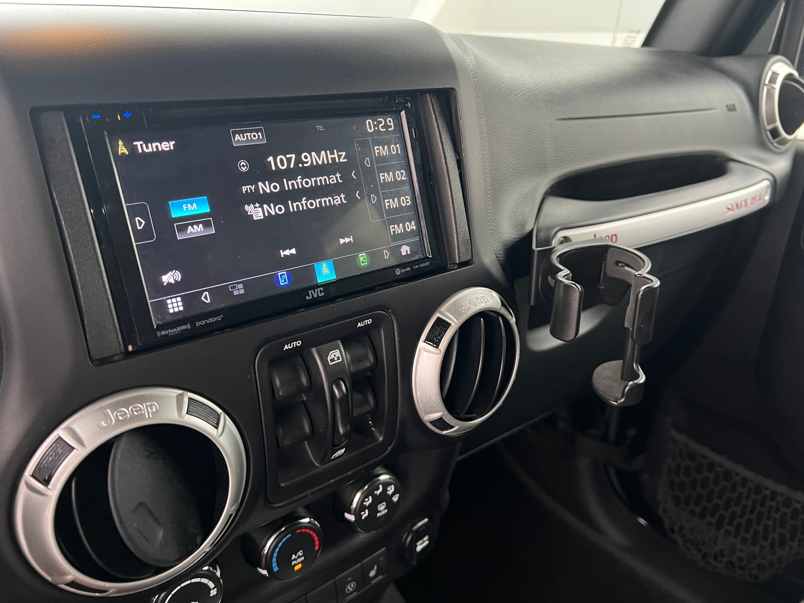 Thumbnail: 2017 Jeep Wrangler - 4