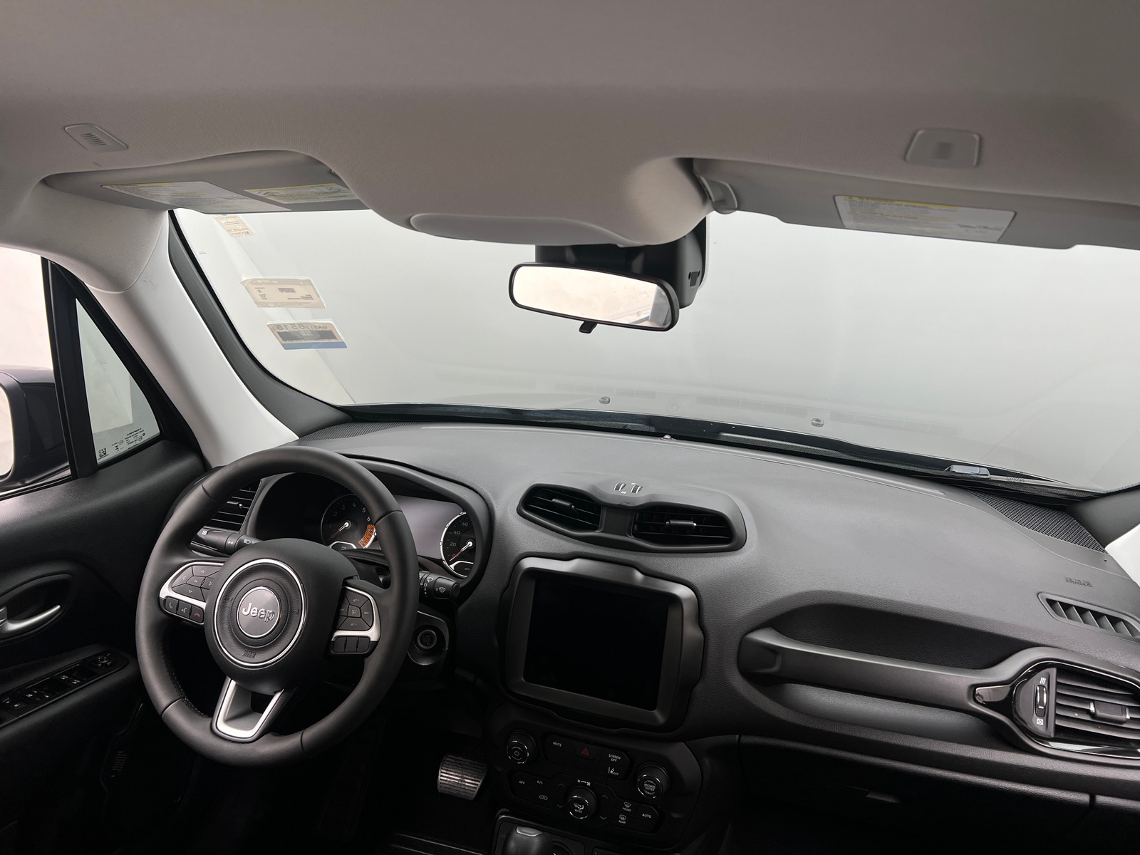 Thumbnail: 2023 Jeep Renegade - 3