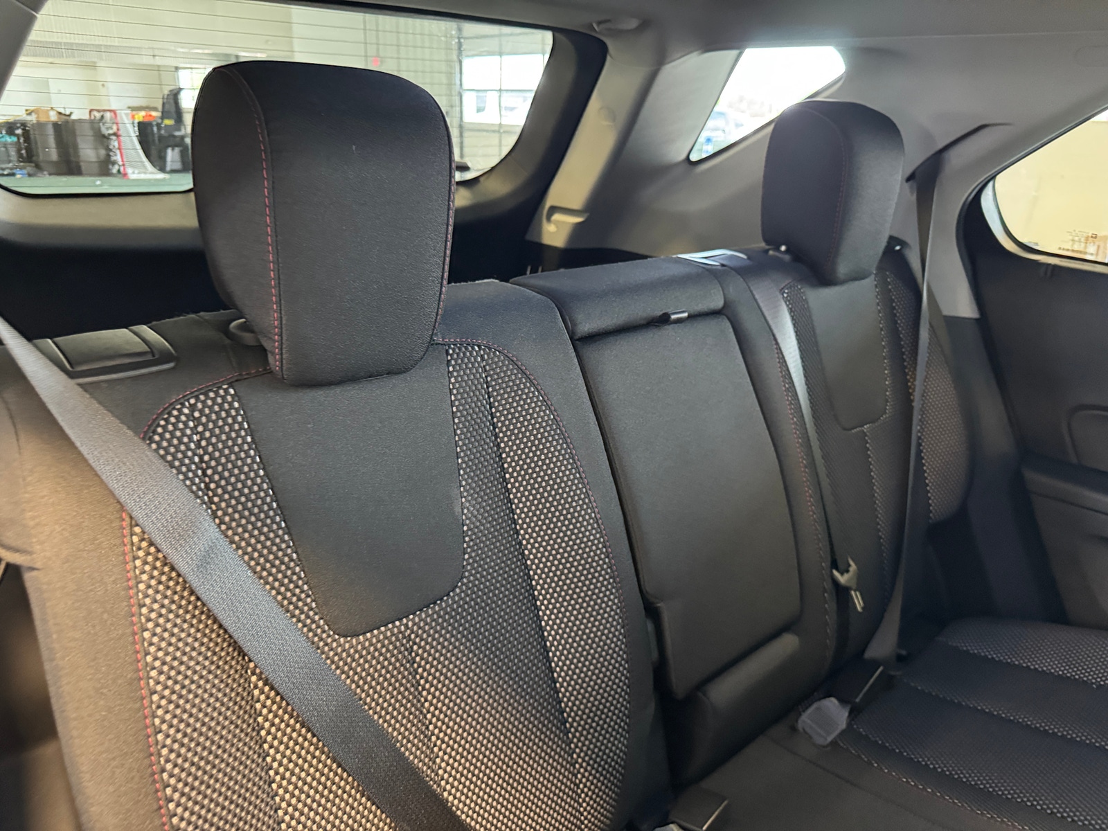 Thumbnail: 2016 Chevrolet Equinox - 6