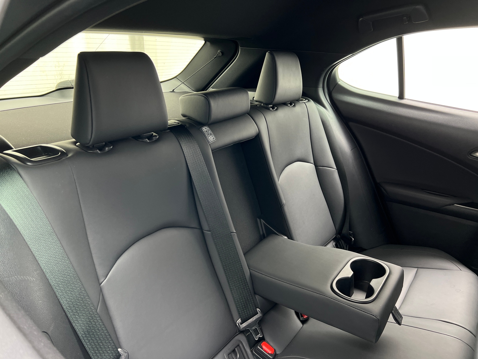 Thumbnail: 2021 Lexus UX - 5