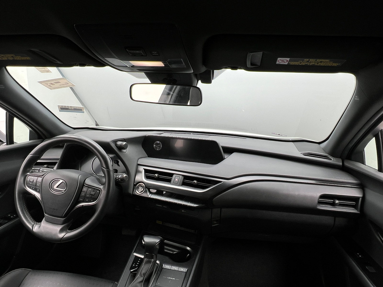 Thumbnail: 2021 Lexus UX - 2