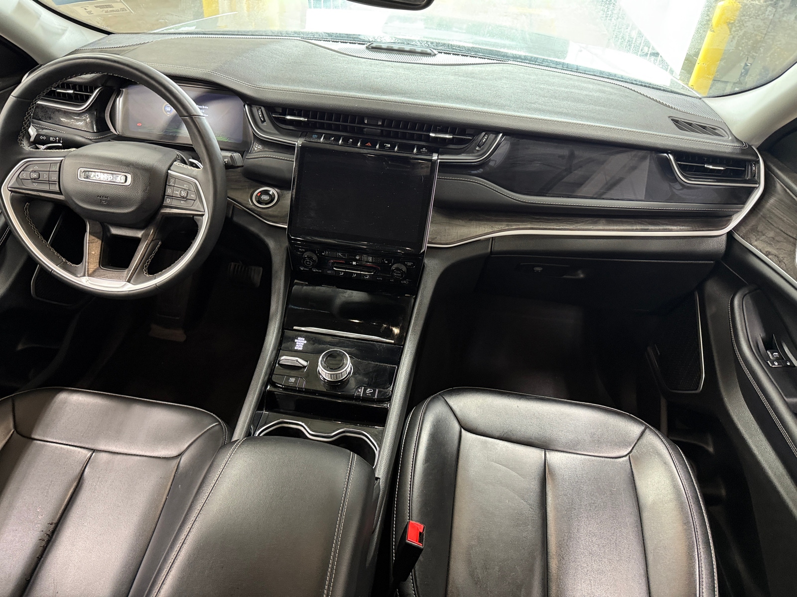 Thumbnail: 2023 Jeep Grand Cherokee - 2