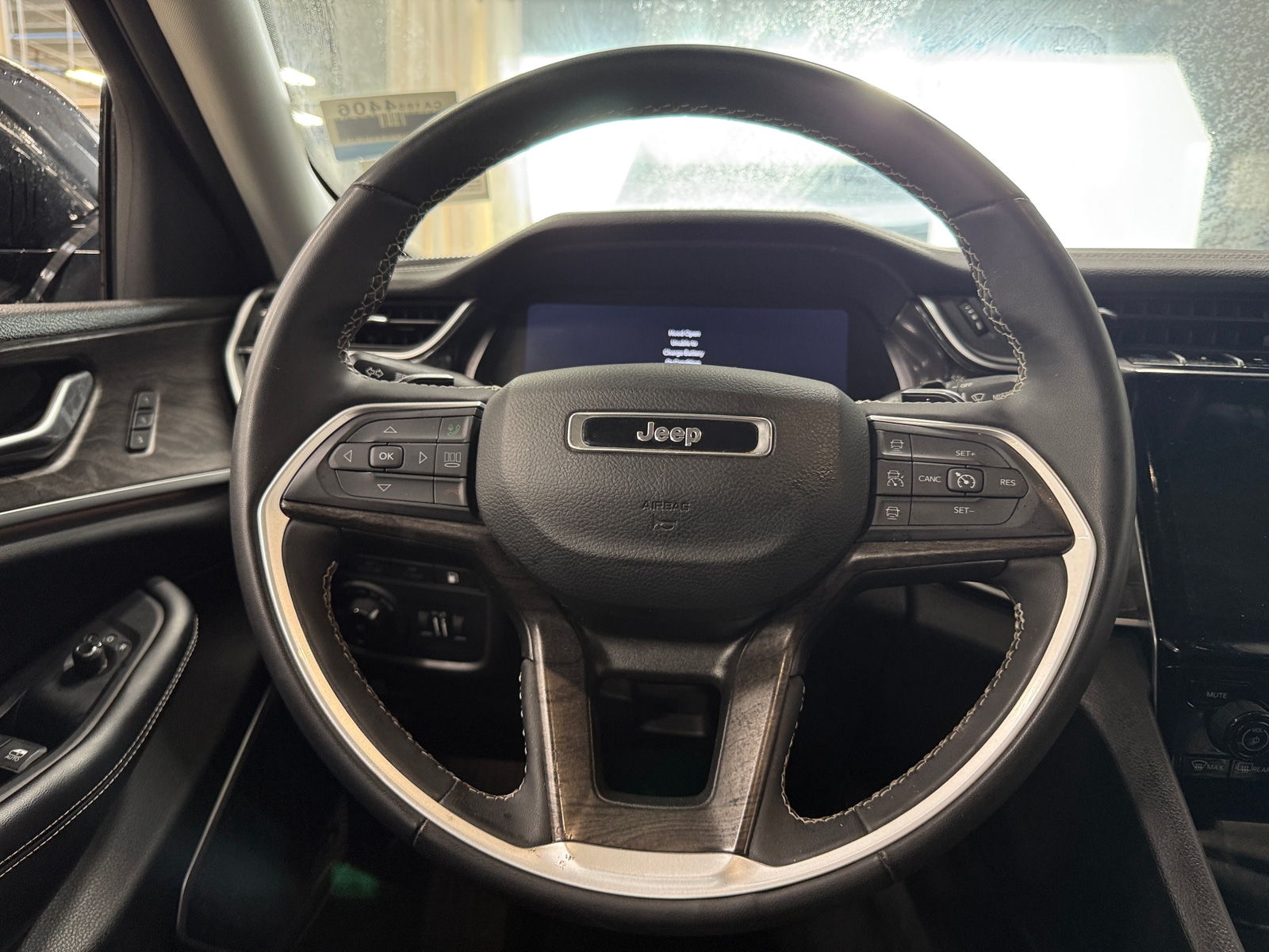 Thumbnail: 2023 Jeep Grand Cherokee - 4