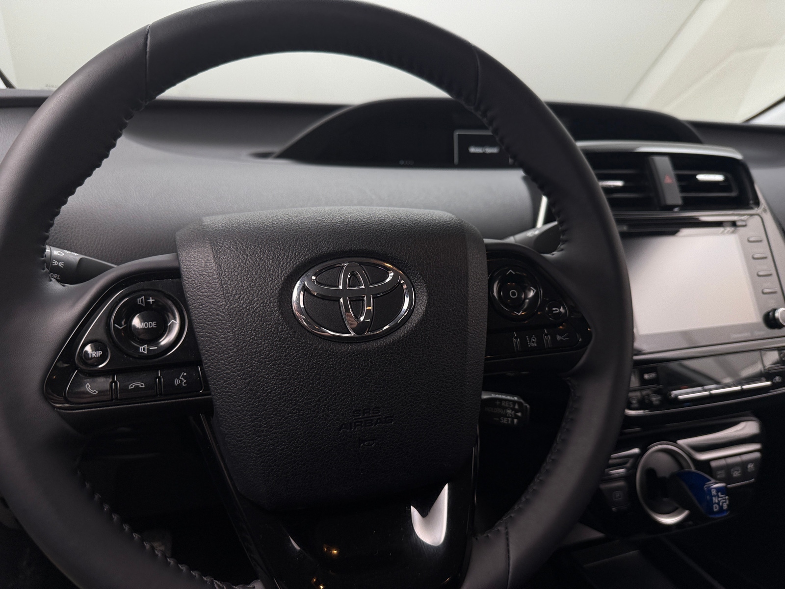 Thumbnail: 2020 Toyota Prius Prime - 5