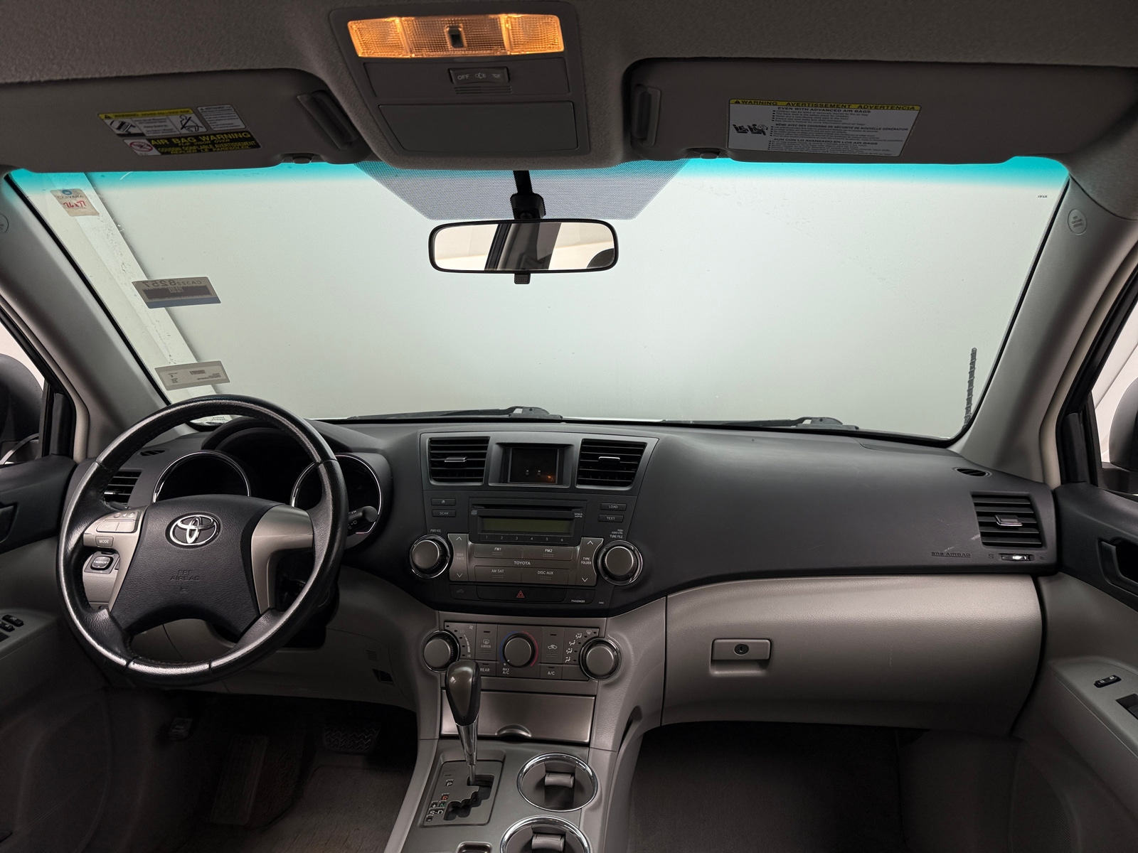 Thumbnail: 2010 Toyota Highlander - 3