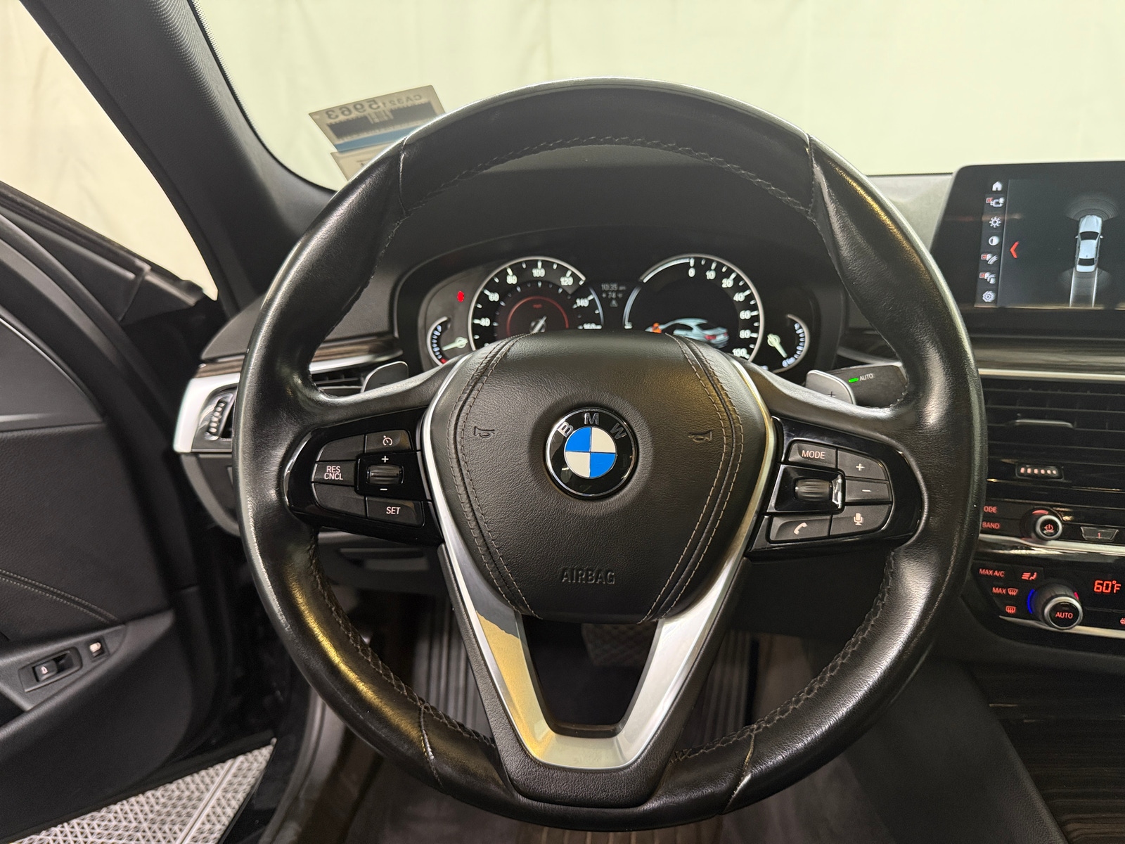Thumbnail: 2018 BMW 5 Series - 4