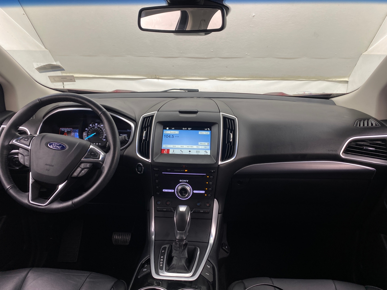 Thumbnail: 2017 Ford Edge - 2
