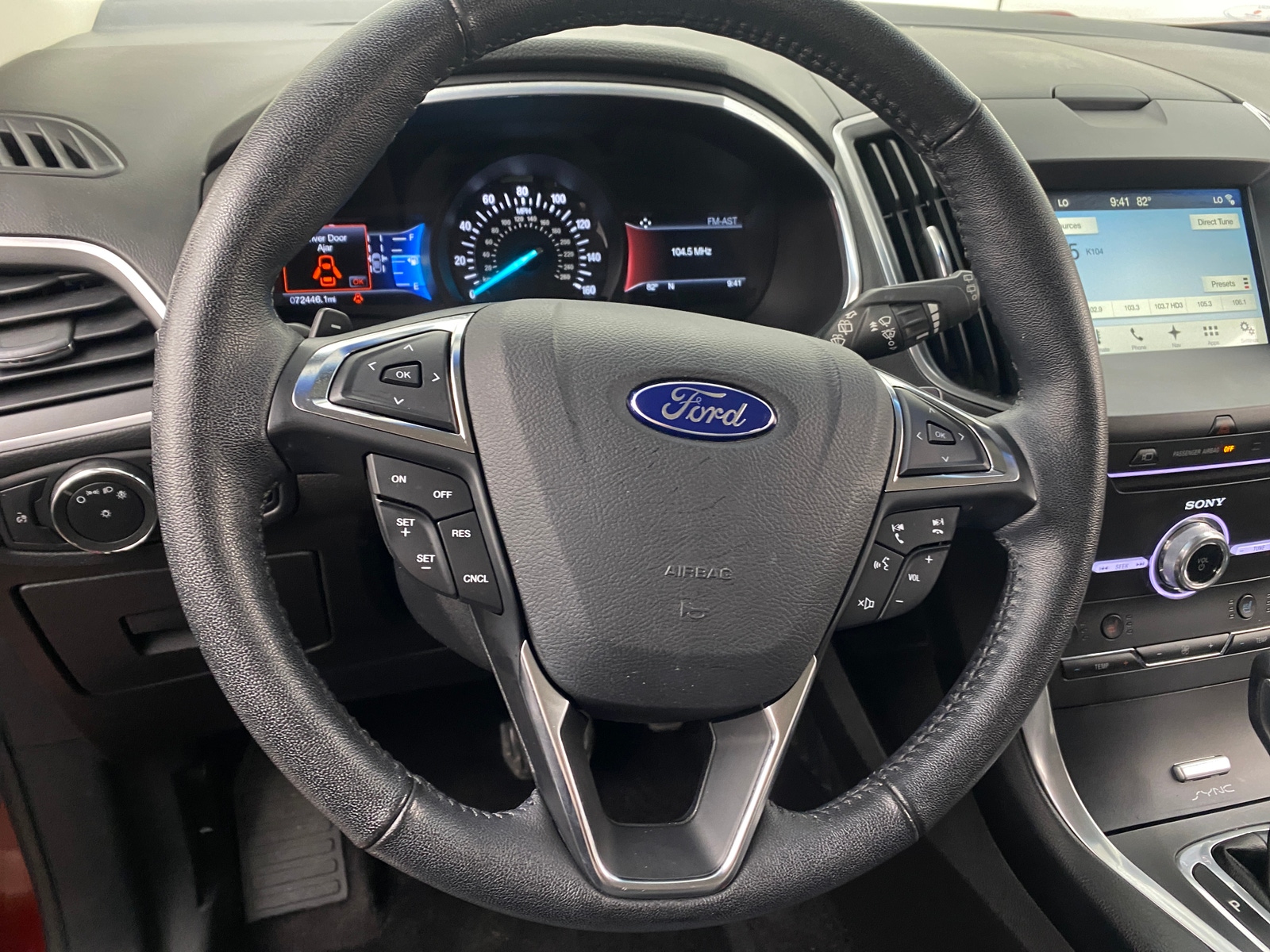 Thumbnail: 2017 Ford Edge - 4