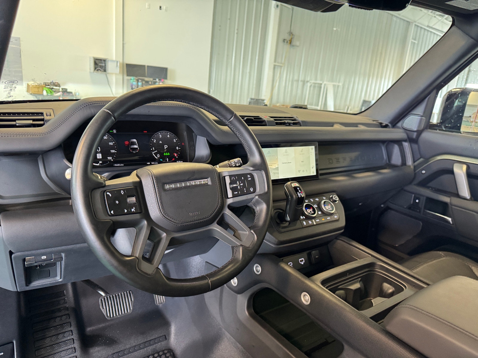 Thumbnail: 2023 Land Rover Defender - 2
