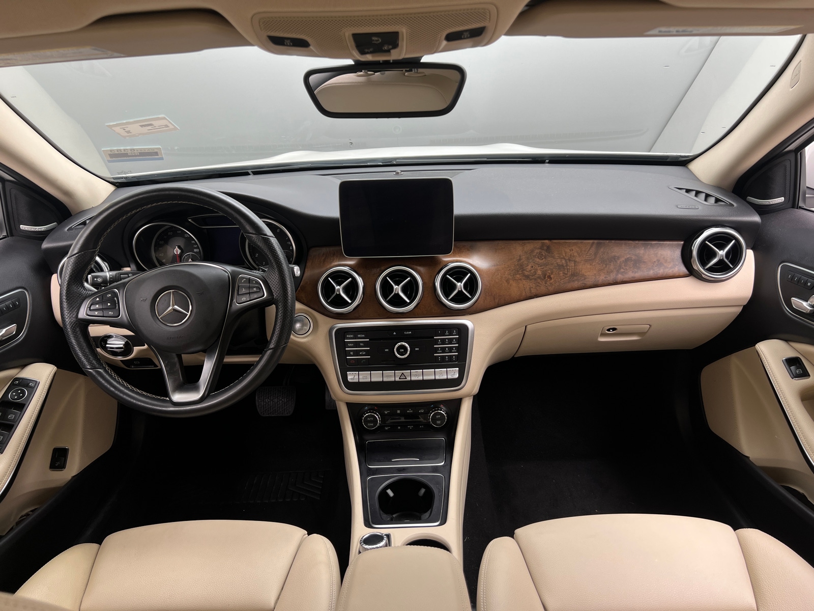 Thumbnail: 2019 Mercedes-Benz GLA - 2