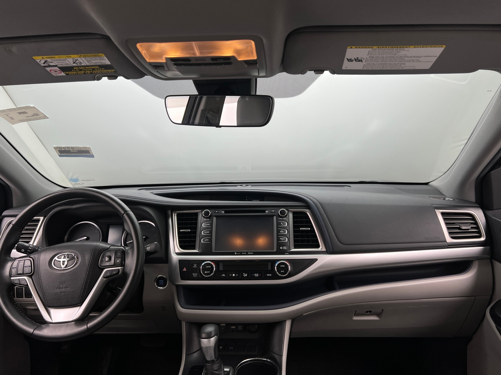 Thumbnail: 2019 Toyota Highlander - 2