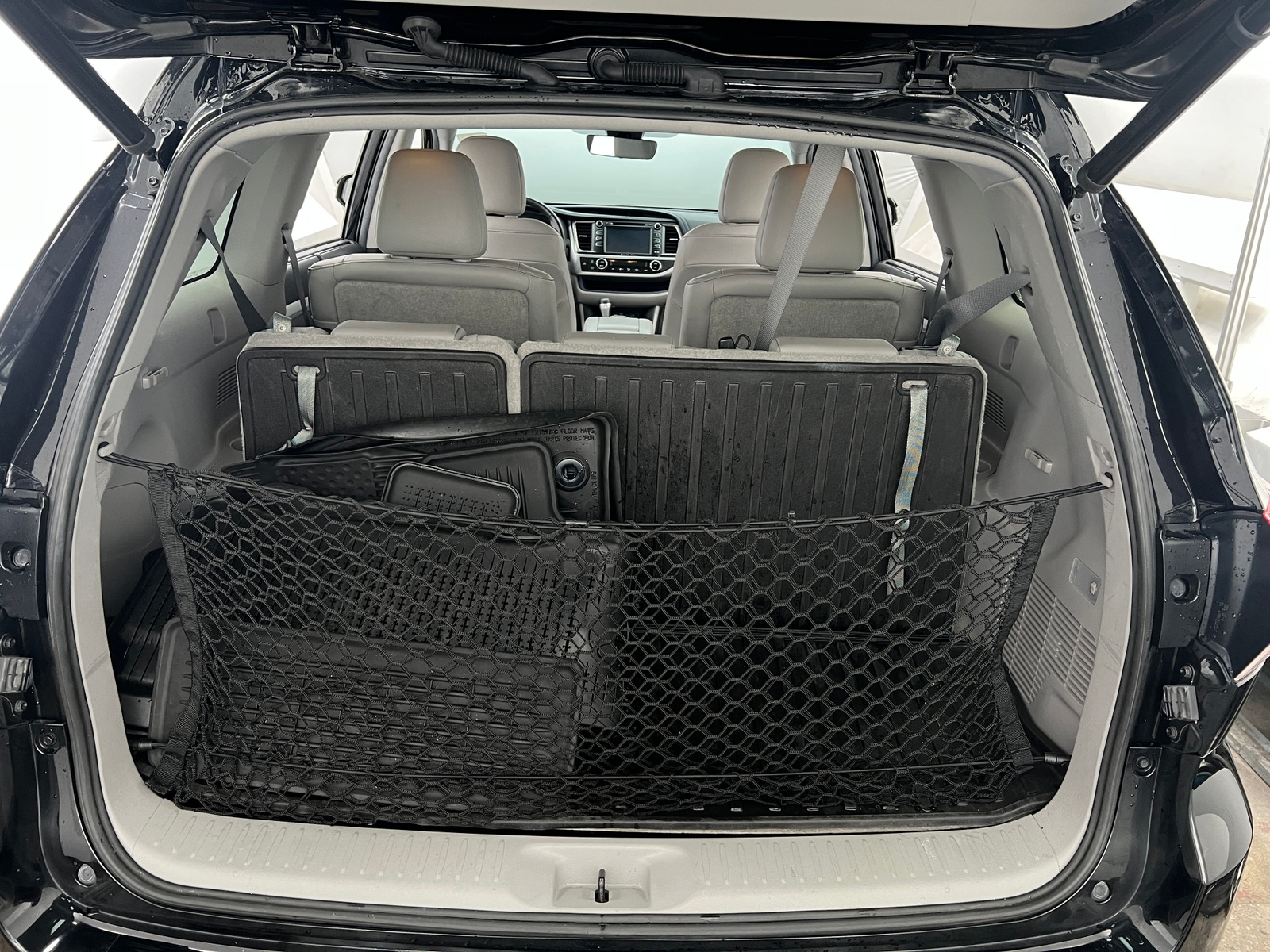 Thumbnail: 2019 Toyota Highlander - 6