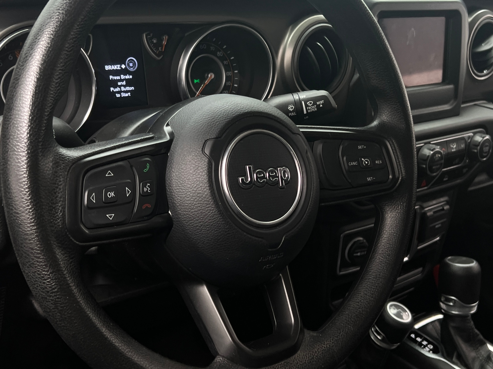Thumbnail: 2023 Jeep Gladiator - 5