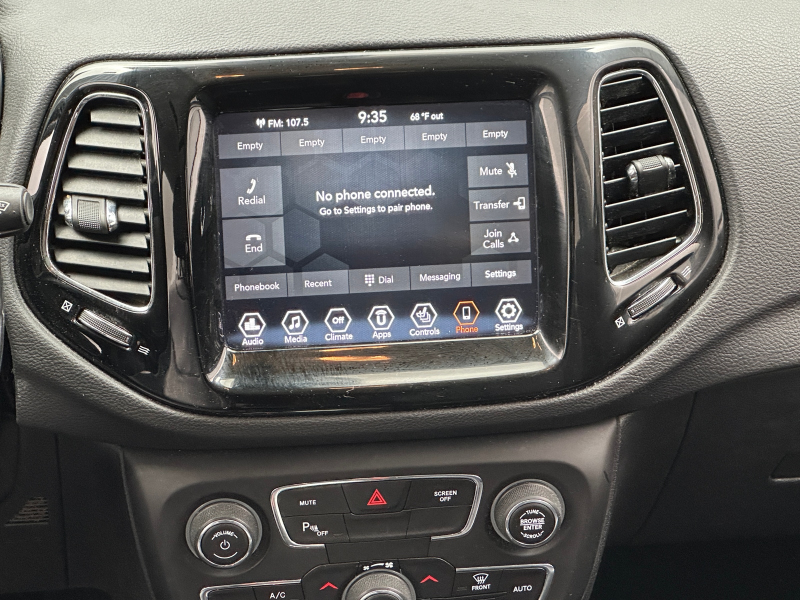 Thumbnail: 2019 Jeep Compass - 4