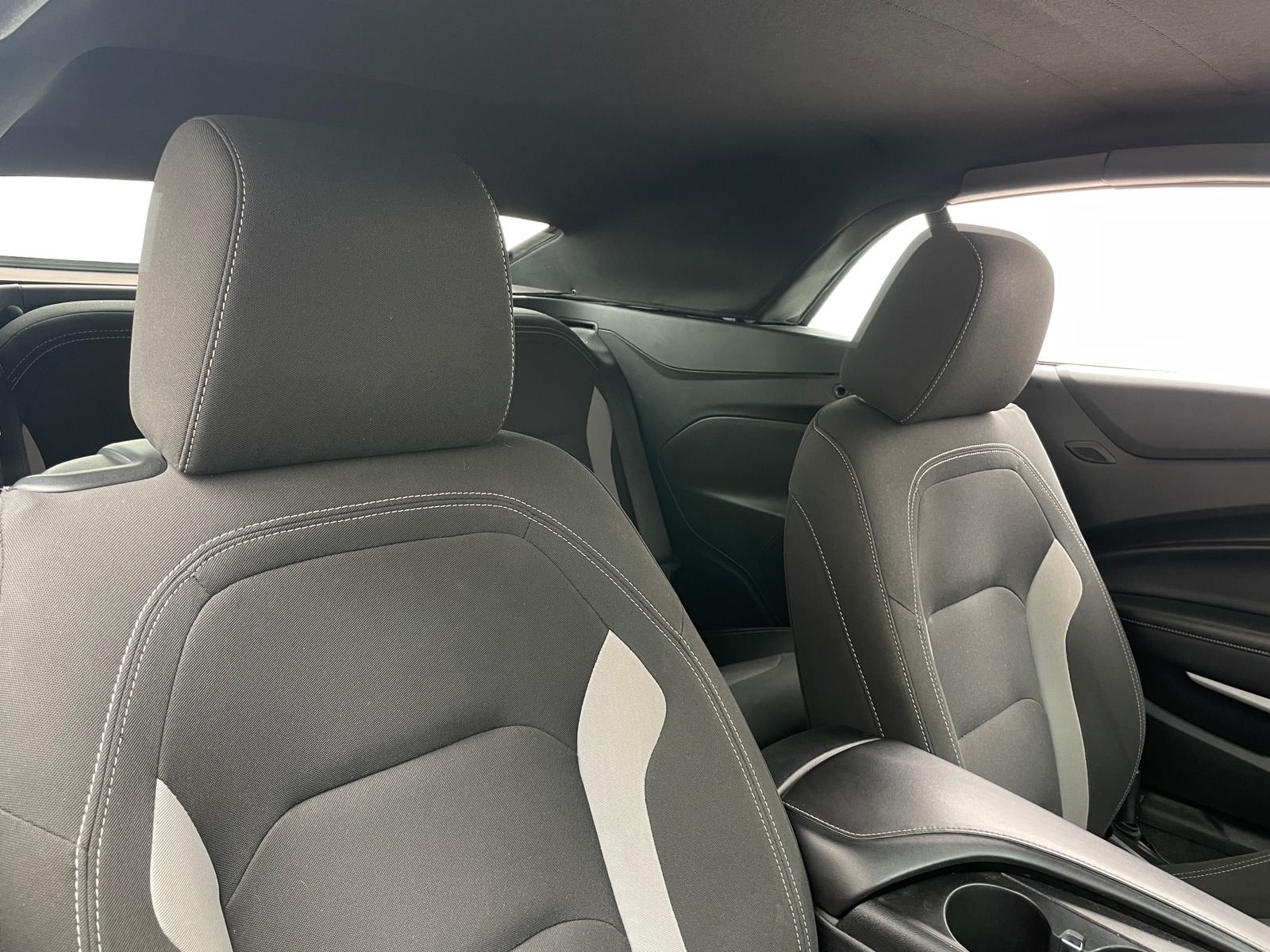 Thumbnail: 2019 Chevrolet Camaro - 2