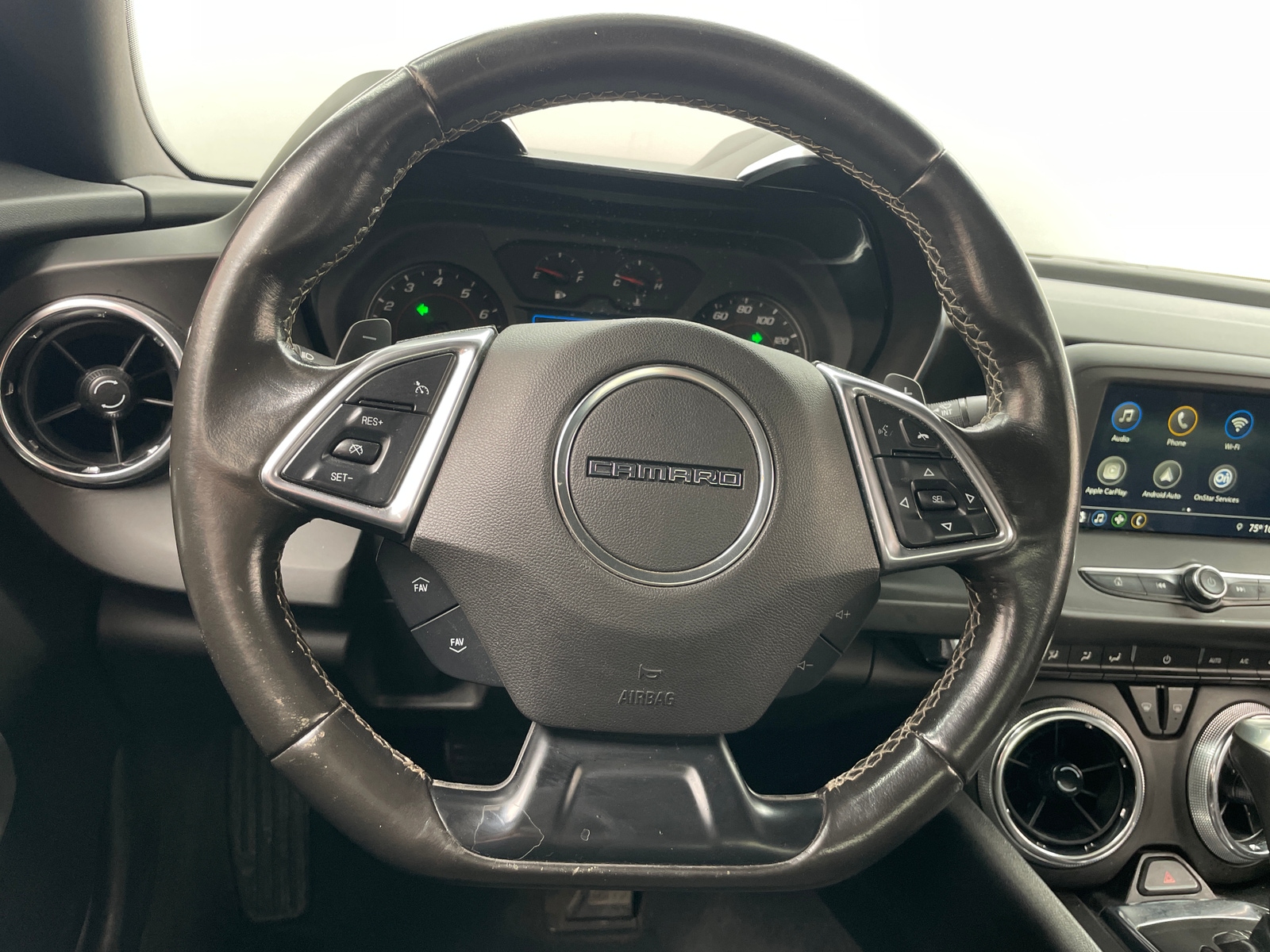 Thumbnail: 2019 Chevrolet Camaro - 4