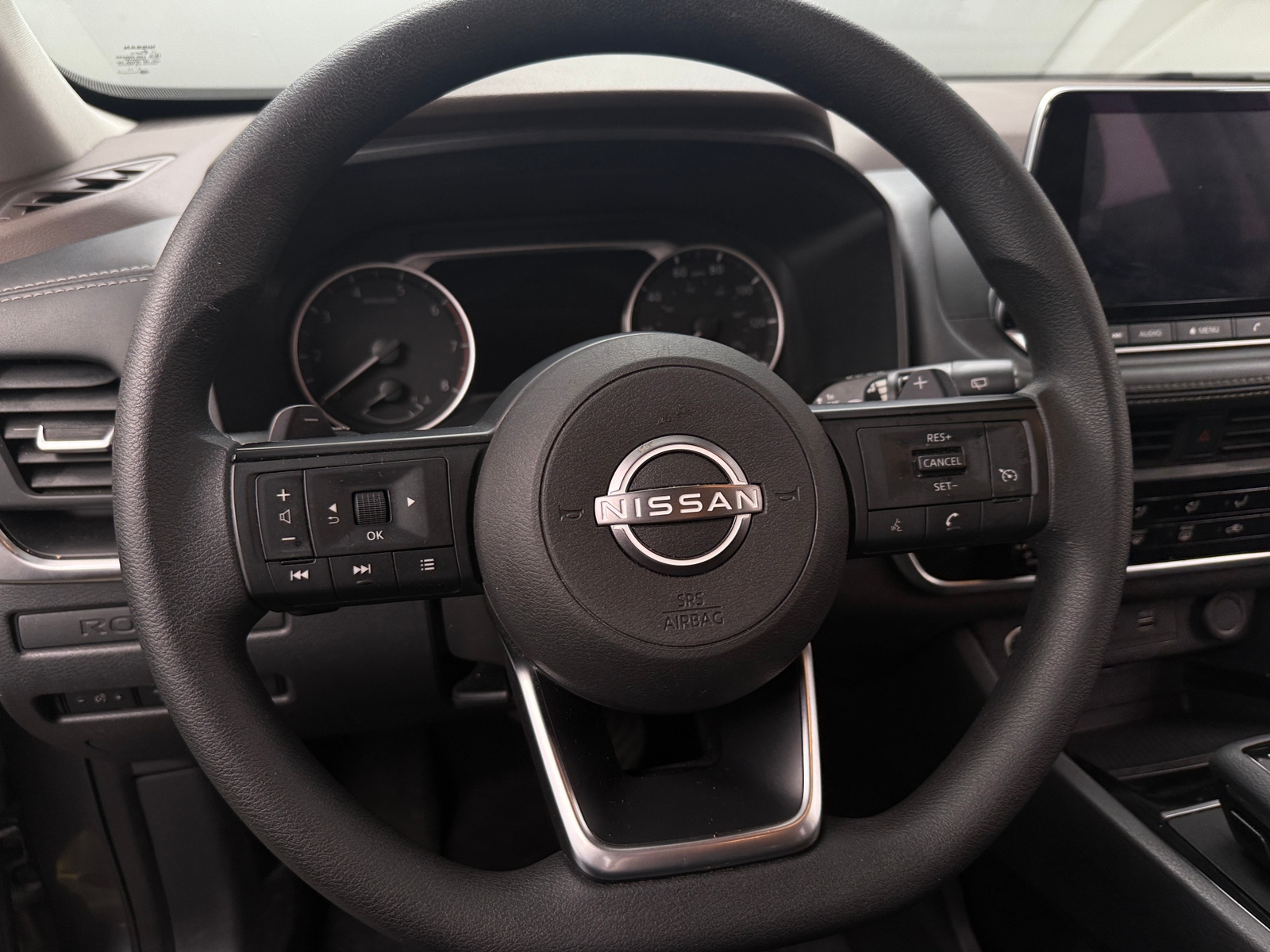 Thumbnail: 2023 Nissan Rogue - 5