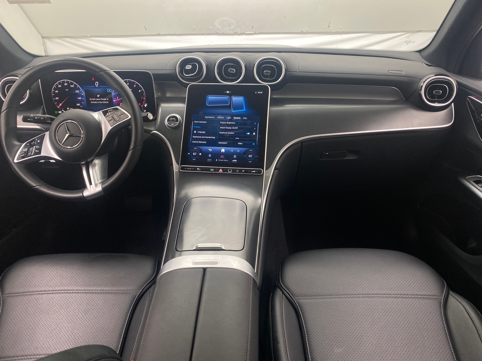 Thumbnail: 2024 Mercedes-Benz GLC - 2