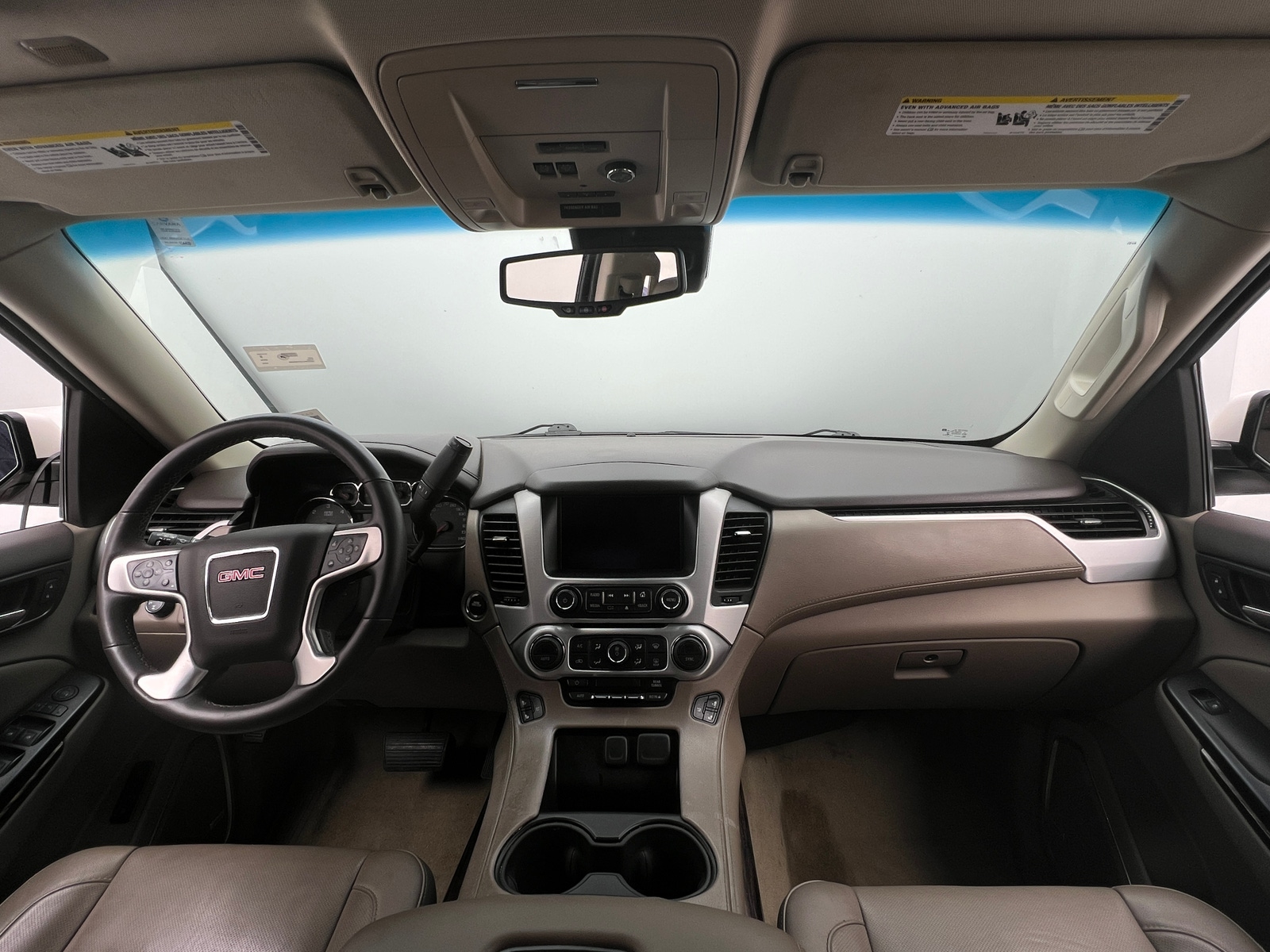 Thumbnail: 2015 GMC Yukon - 2