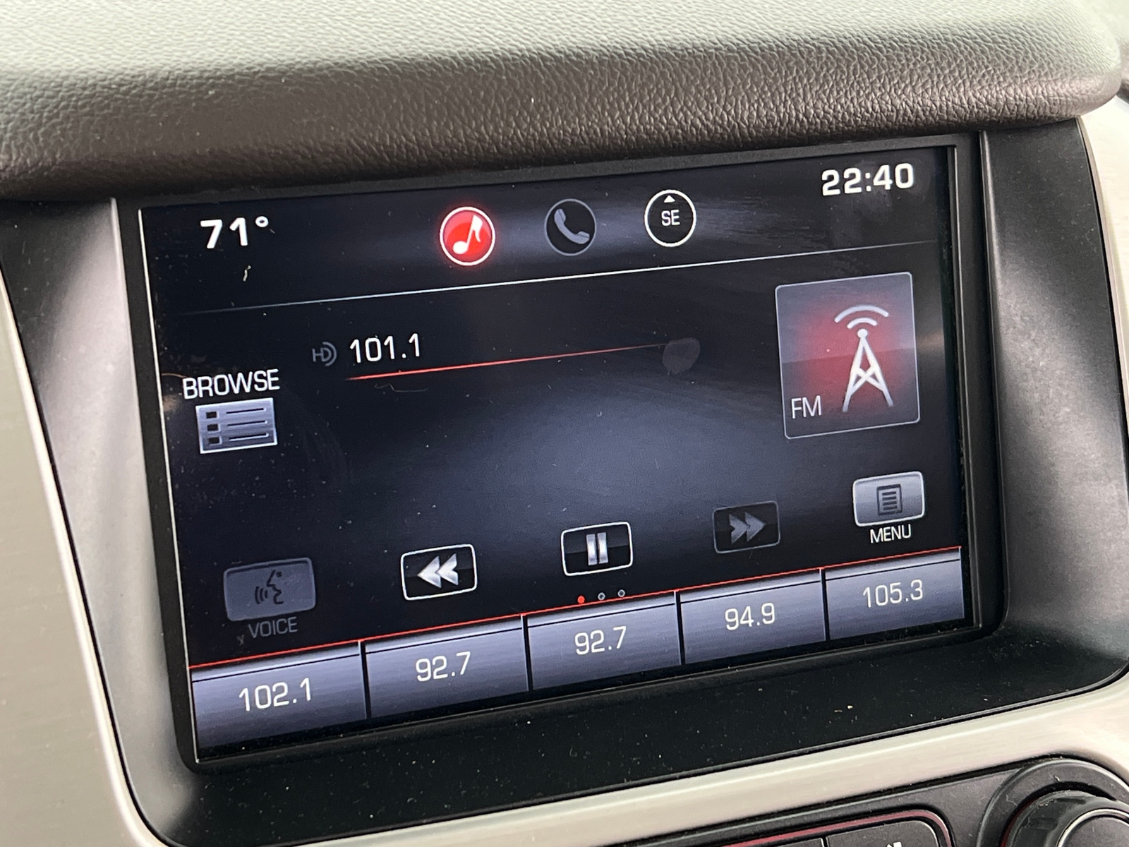 Thumbnail: 2015 GMC Yukon - 3