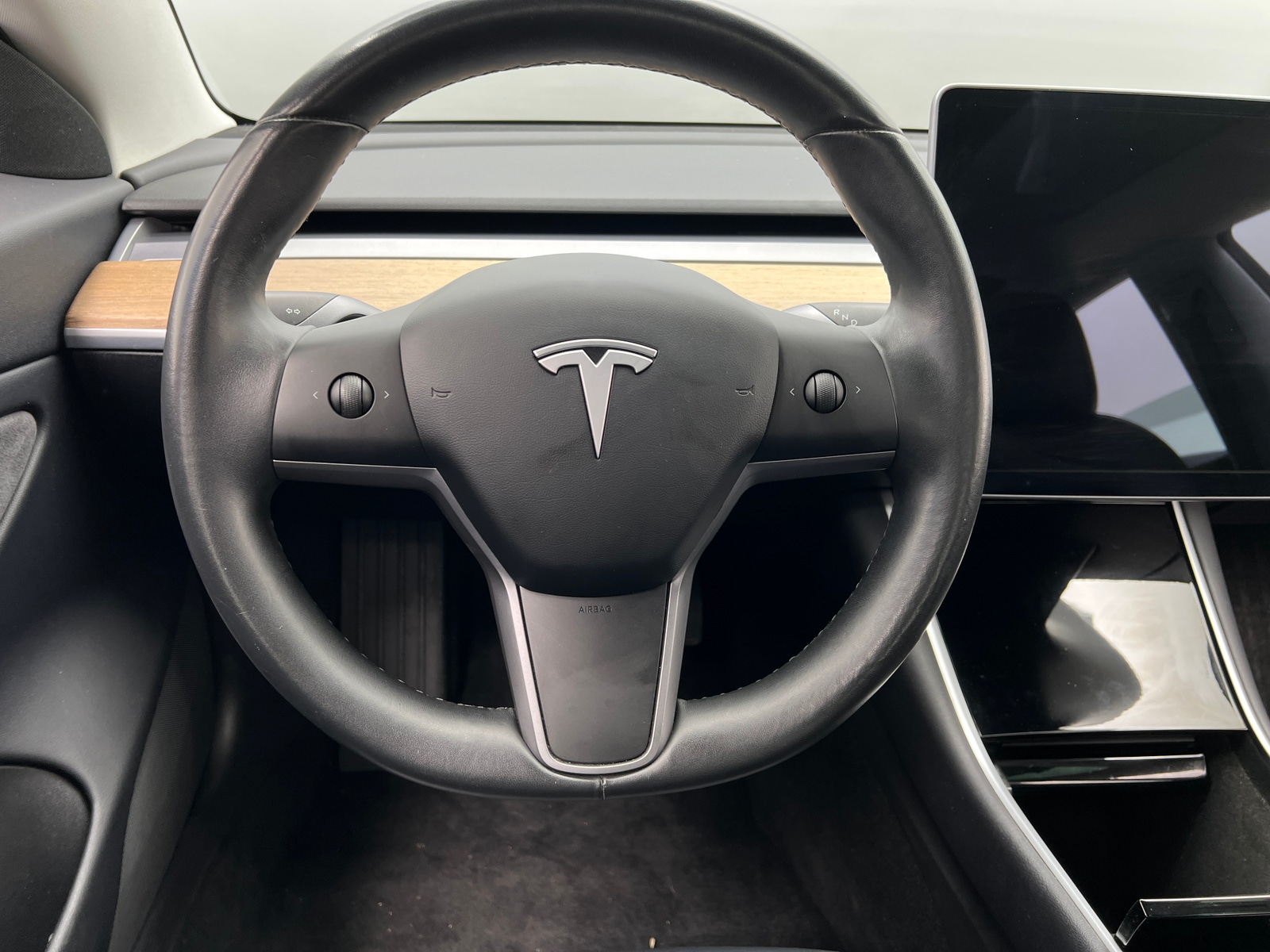 Thumbnail: 2019 Tesla Model 3 - 4