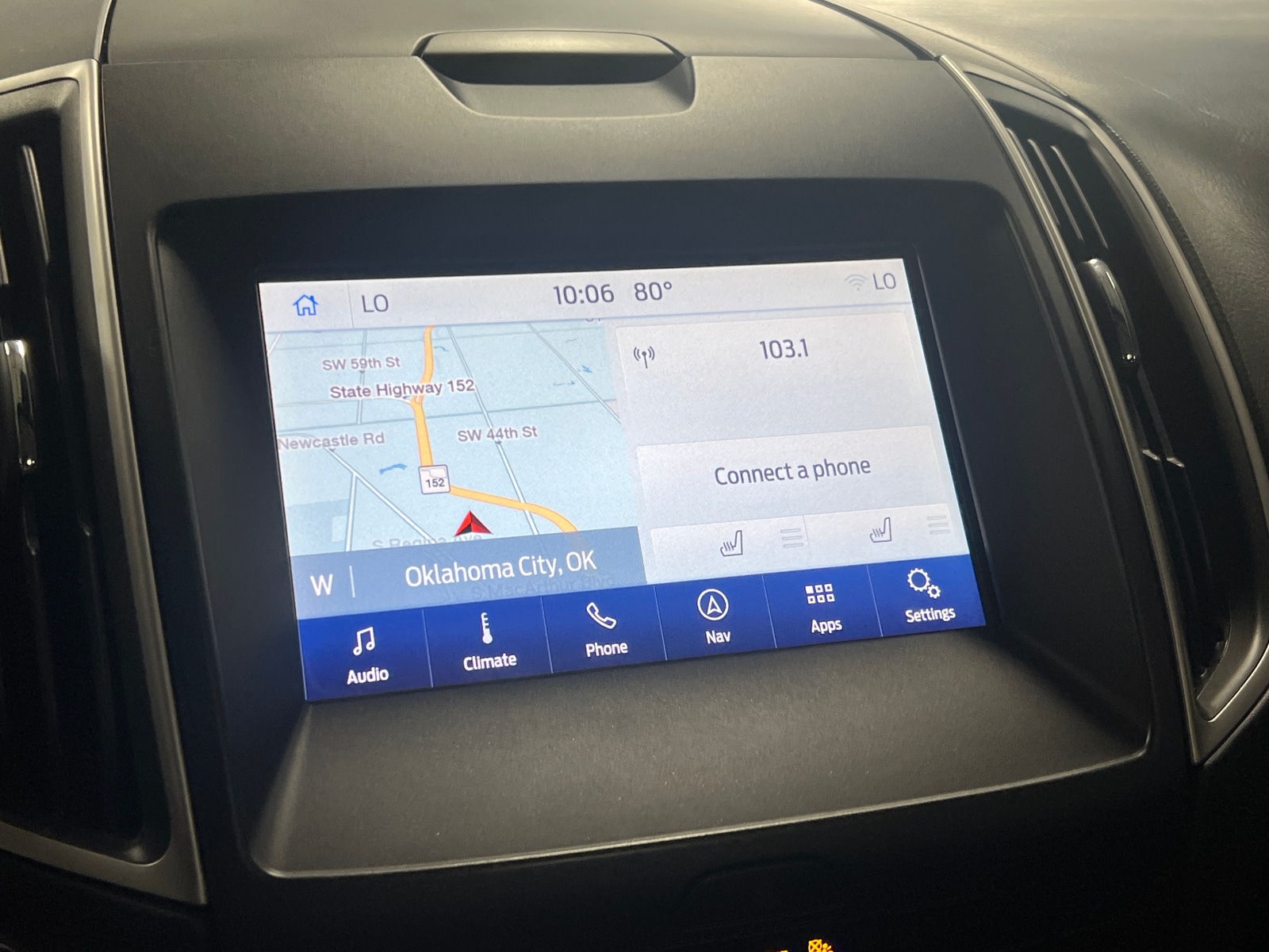 Thumbnail: 2019 Ford Edge - 4