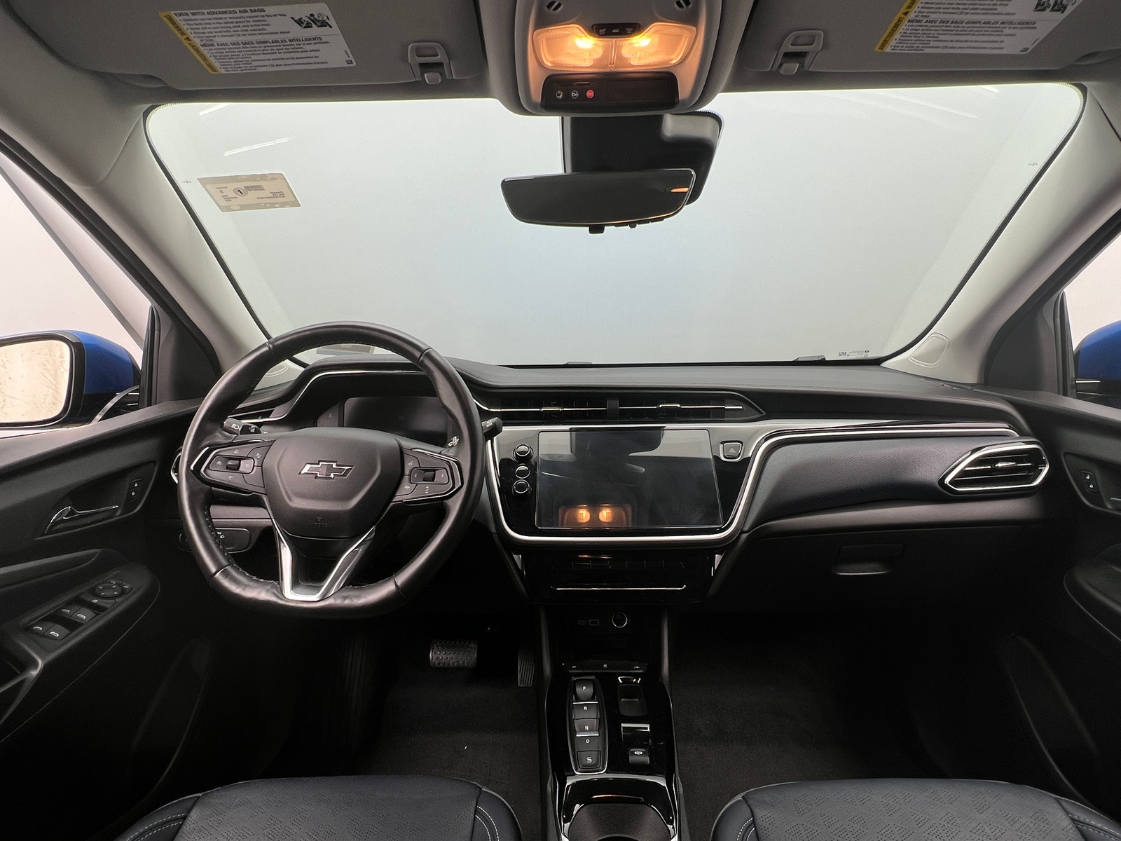Thumbnail: 2022 Chevrolet Bolt EUV - 2
